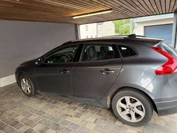 V40 Cross Country 2.0 D3 Base
