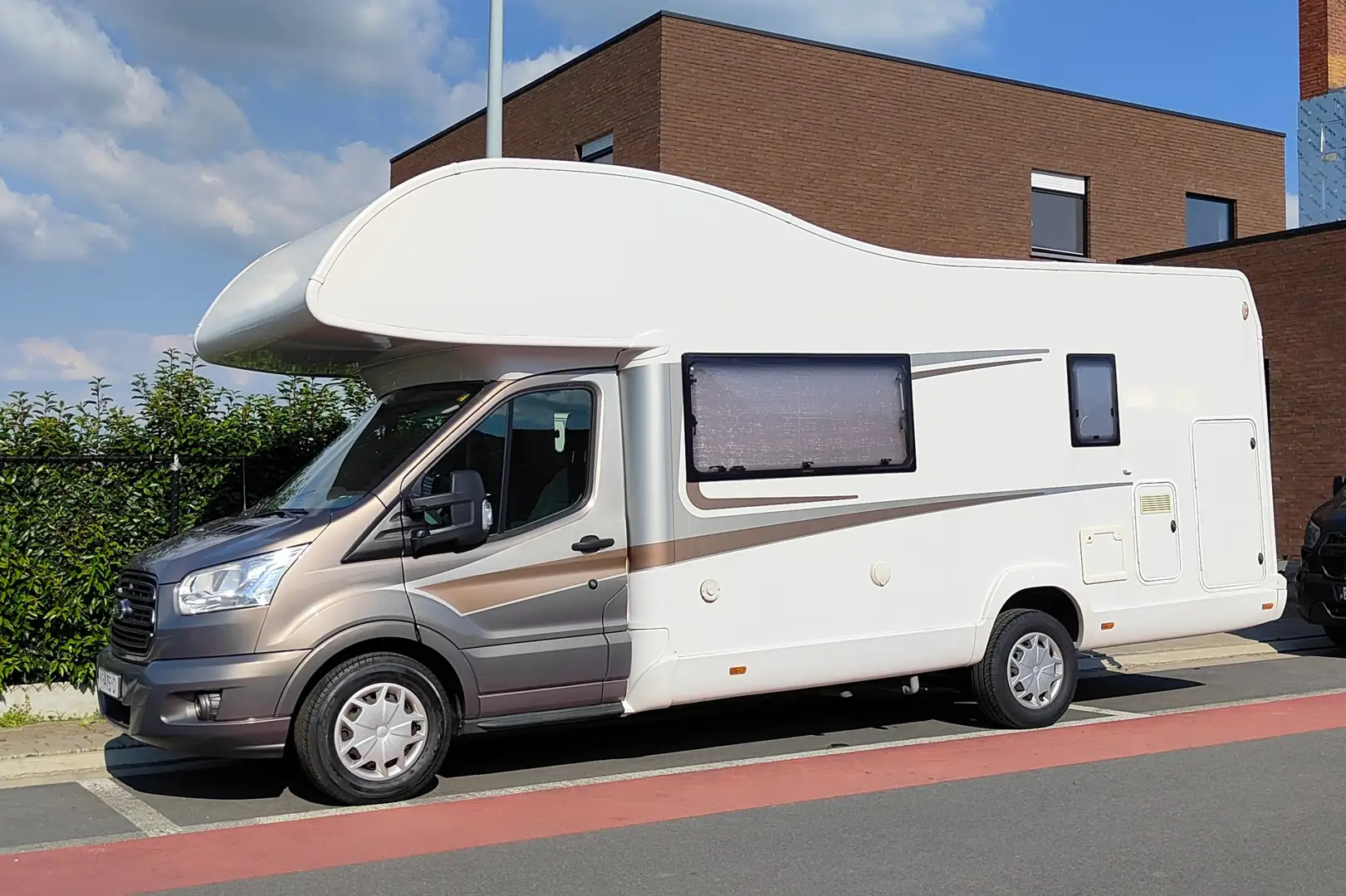 Caravans-Wohnm Trigano Biały - 1