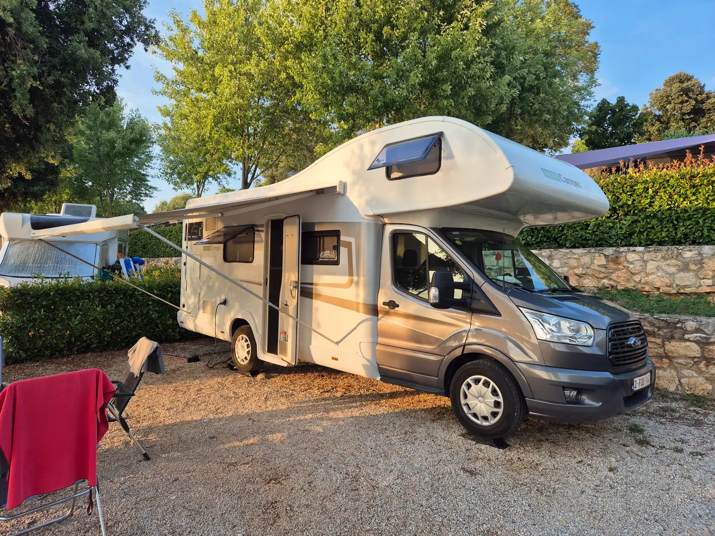 Caravans-Wohnm Trigano Bílá - 2