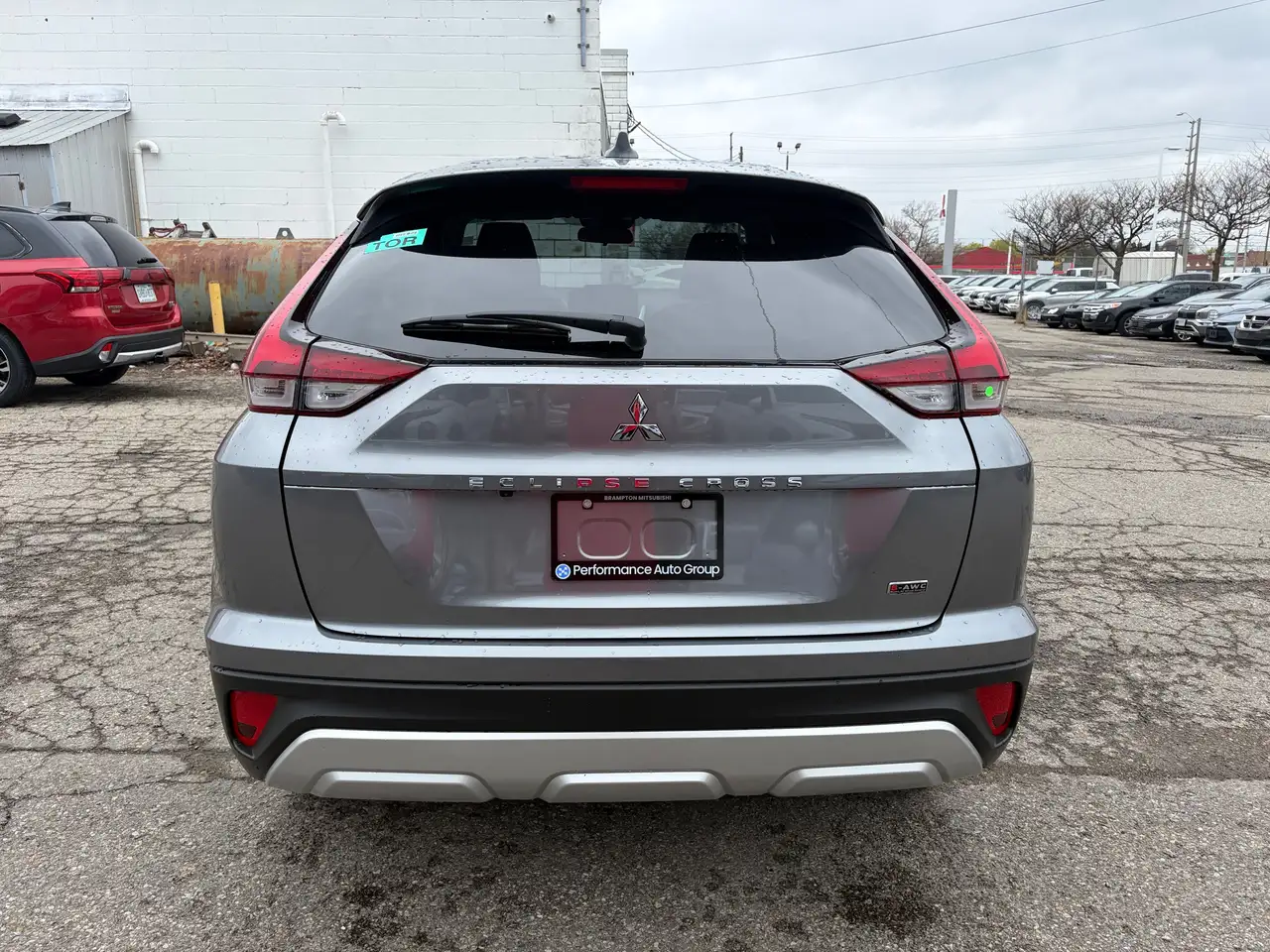 Mitsubishi Eclipse Cross снимка Mitsubishi Eclipse Cross