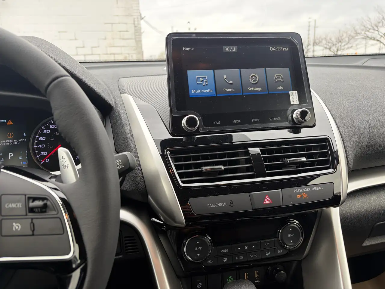 Mitsubishi Eclipse Cross снимка Mitsubishi Eclipse Cross