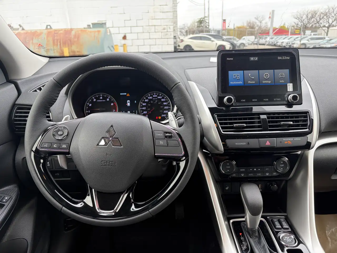 Mitsubishi Eclipse Cross снимка Mitsubishi Eclipse Cross