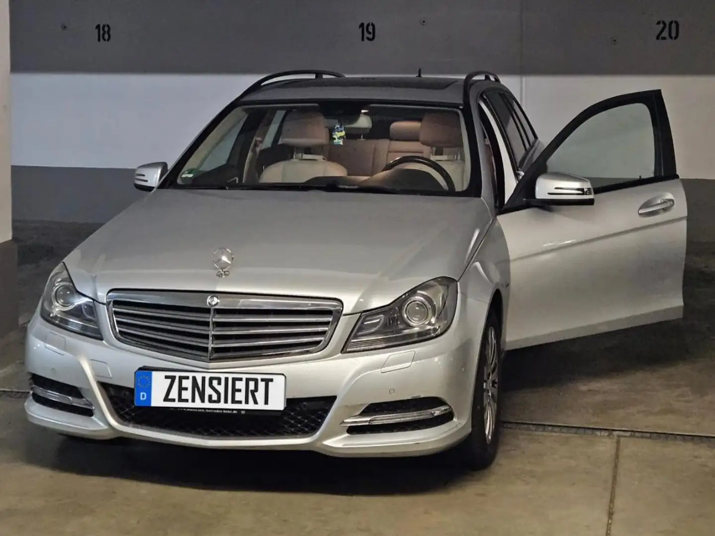 Mercedes-Benz 180 Ezüst - 2