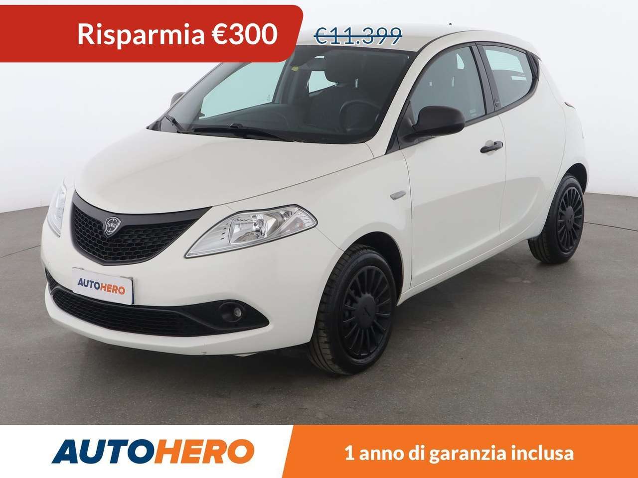 Lancia Ypsilon 1.0 Mild-Hybrid Ecochic Silver MHEV