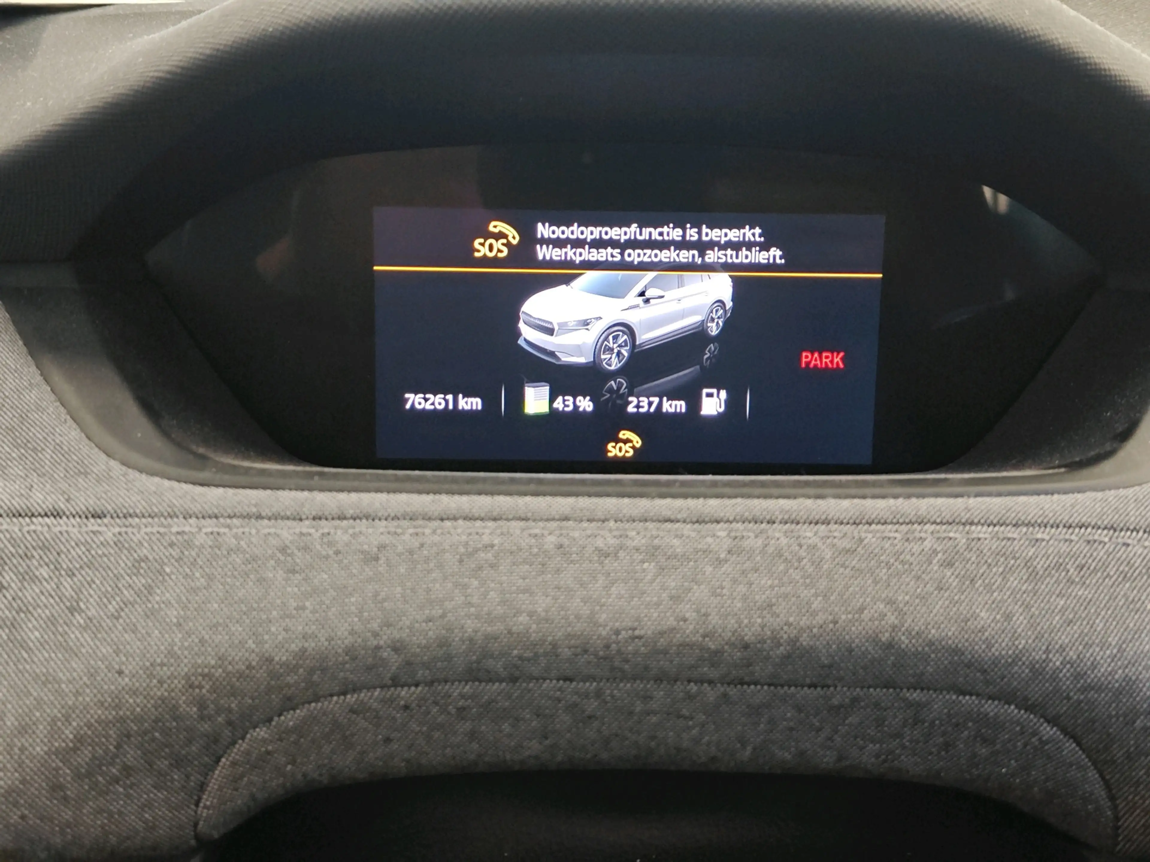 Skoda Enyaq iV 80 204pk | SOH 93% | Camera | PDC | Navi | Appl — photo 9