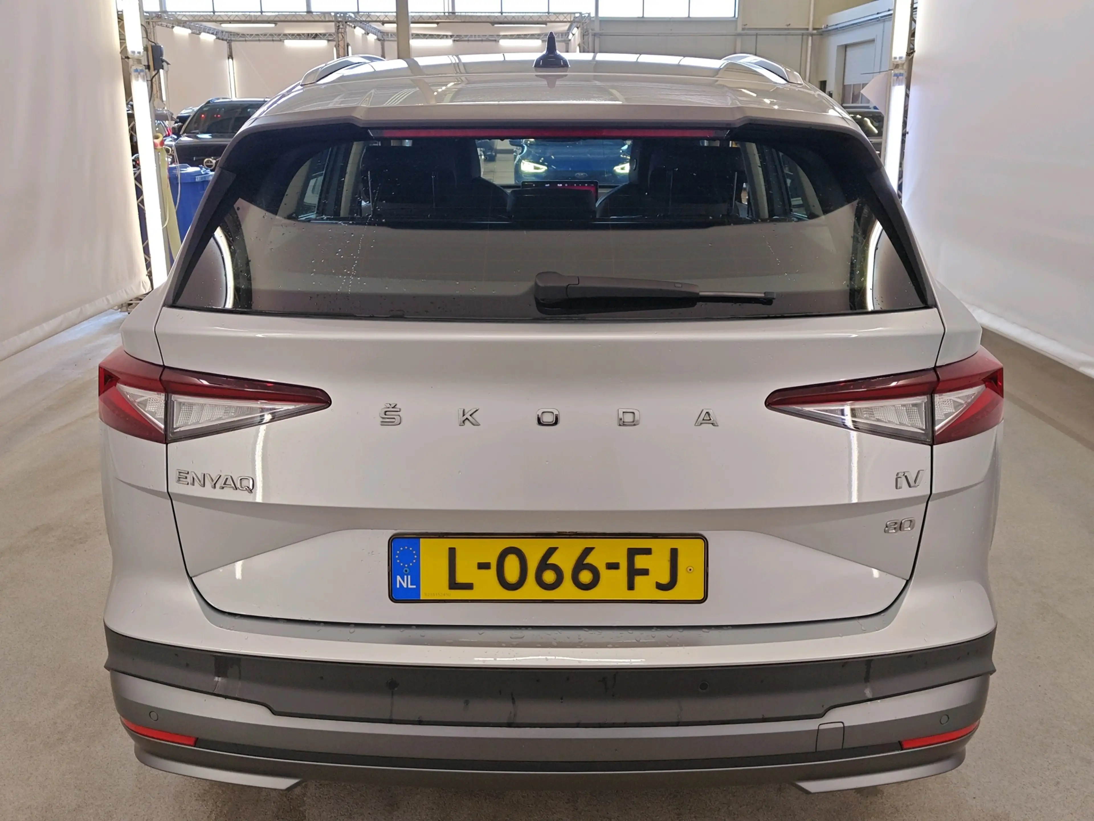 Skoda Enyaq iV 80 204pk | SOH 93% | Camera | PDC | Navi | Appl — photo 19