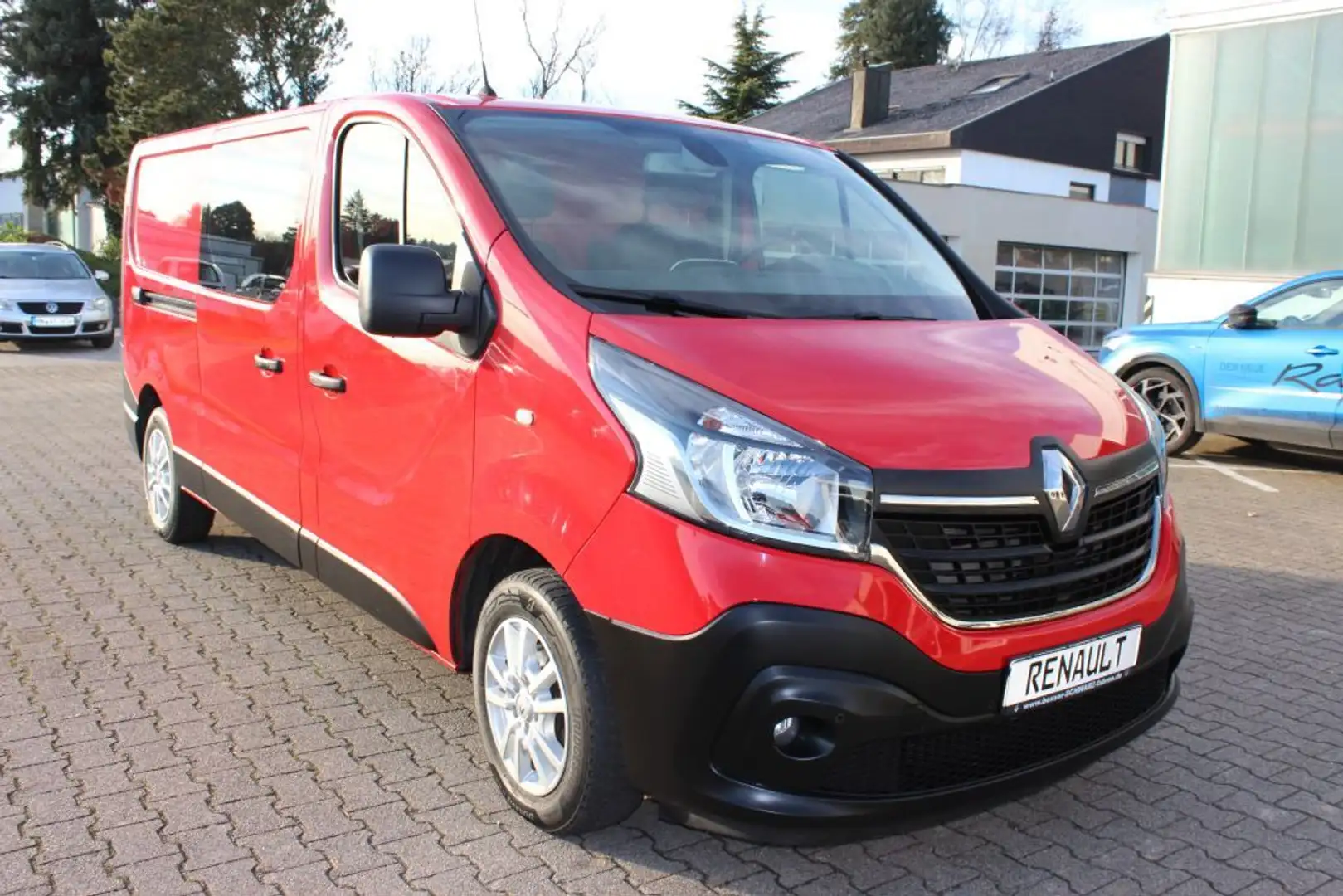 Renault Trafic ENERGY dCi 145 EDC L2H1 3,0t Komfort Rouge - 2