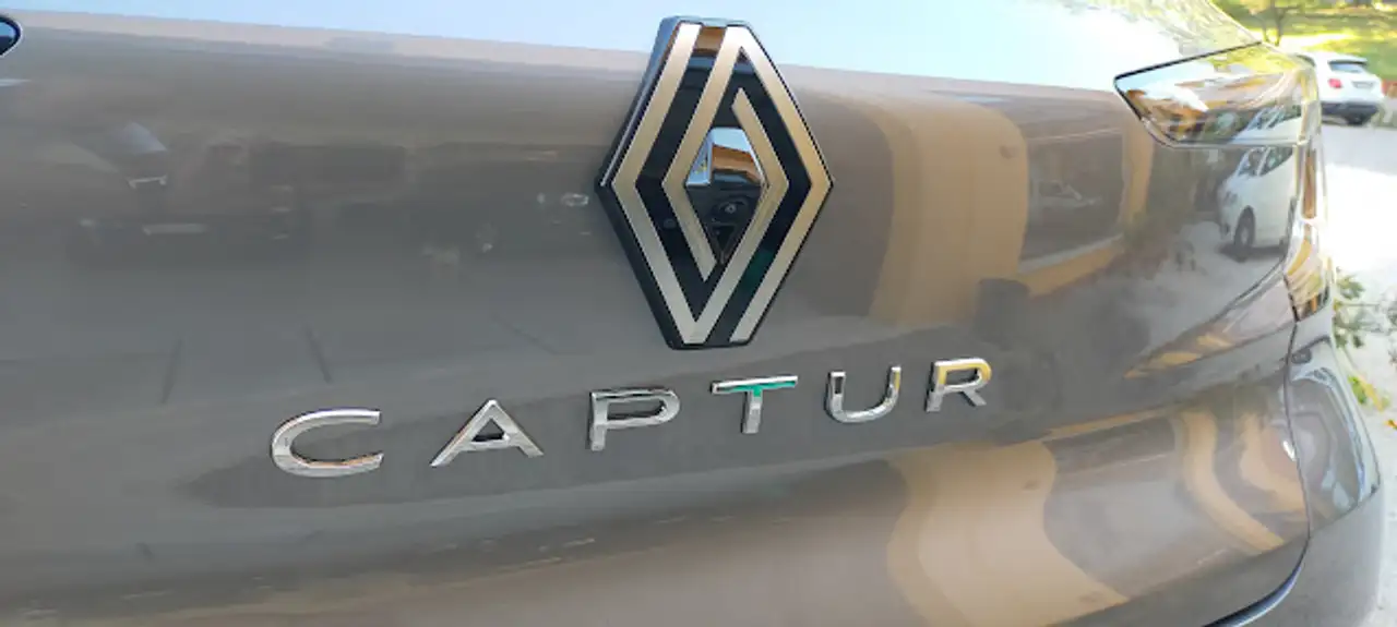 Renault Captur 2026 — фото 12