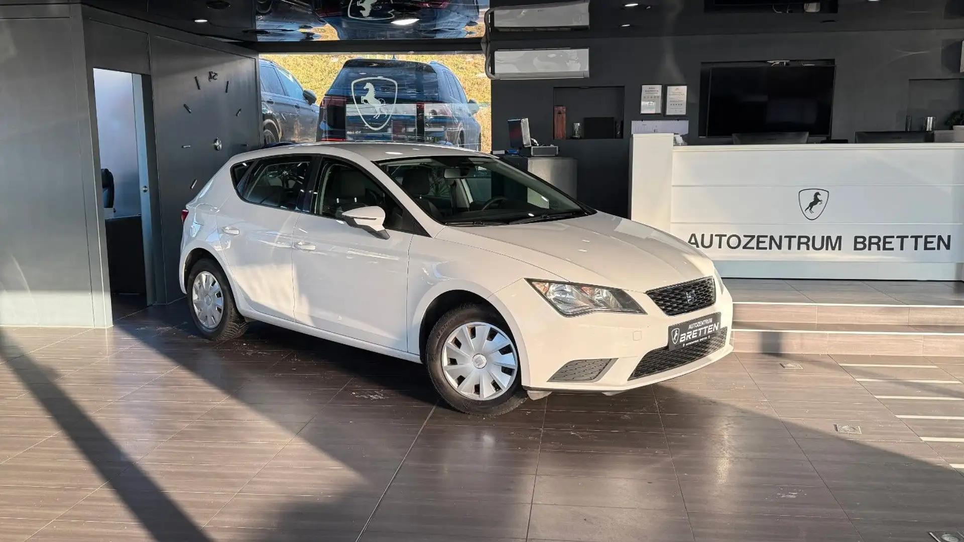 SEAT Leon 1.2 TSI Reference*Navi*Klimaa.*Tempomat - 2