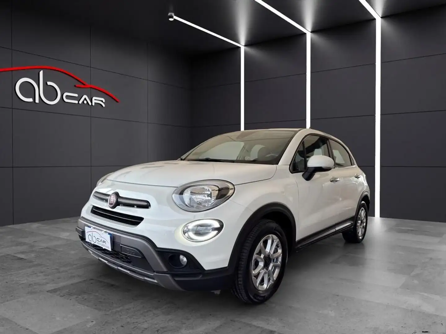 Fiat 500X 1.3 mjt City Cross 4x2 95cv Blanc - 1