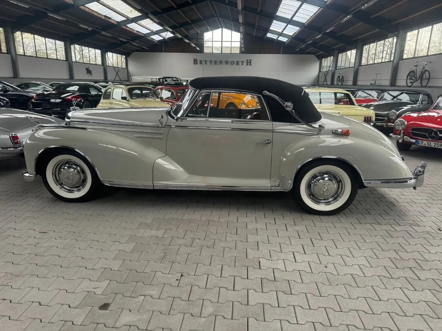 Mercedes-Benz 300 SC prominenter Vorbesitz W 188 II Gris - 2