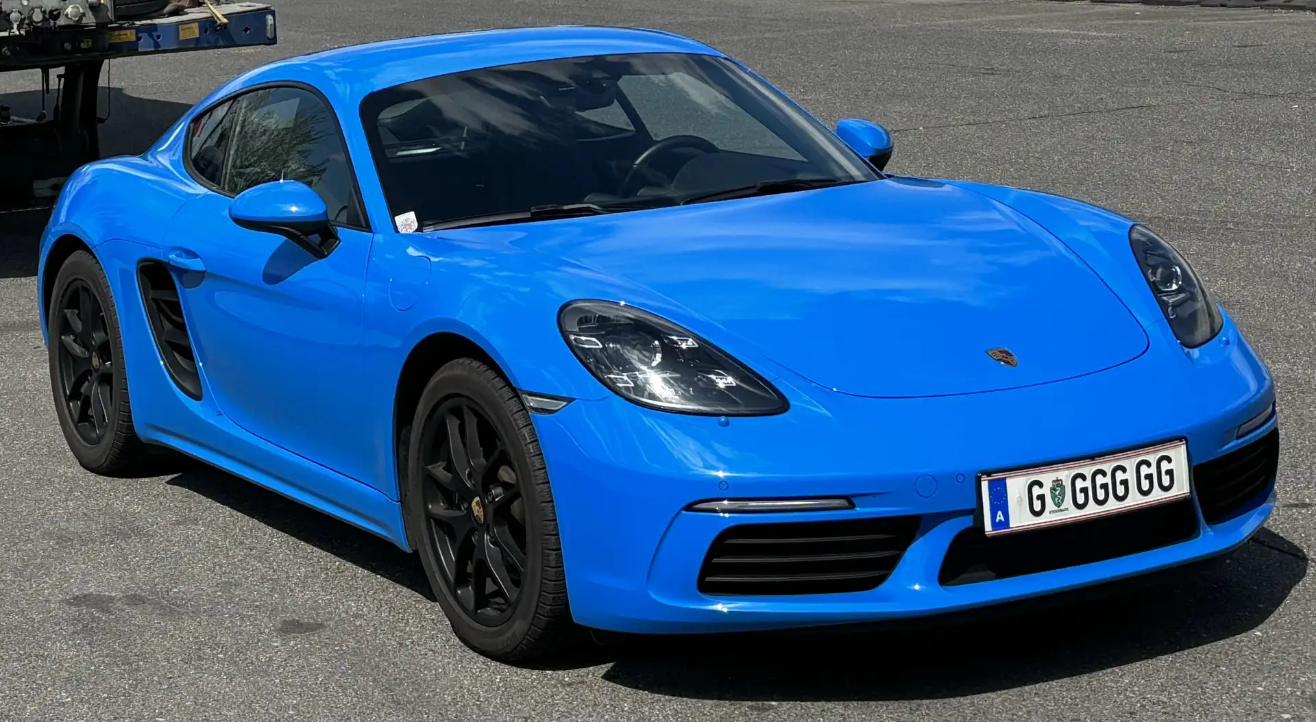 Porsche 718 Cayman Blau - 2
