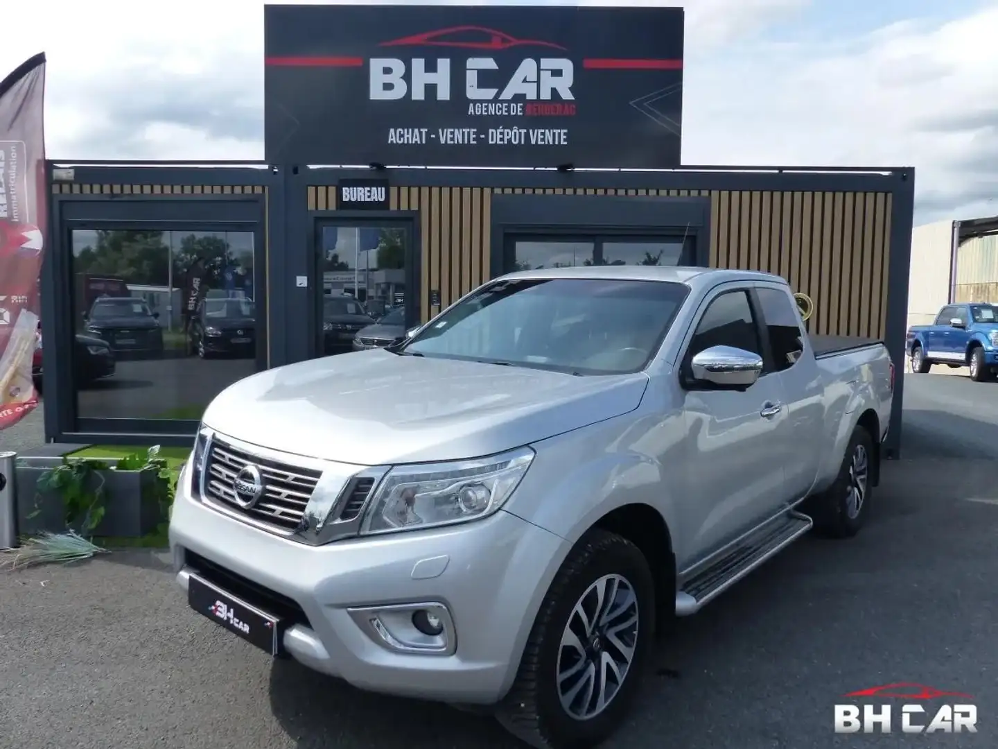 Nissan NP300 Navara 2.3 DCI 165 HING CAB TEKNA 4WD TVA RECUPERA Grijs - 1
