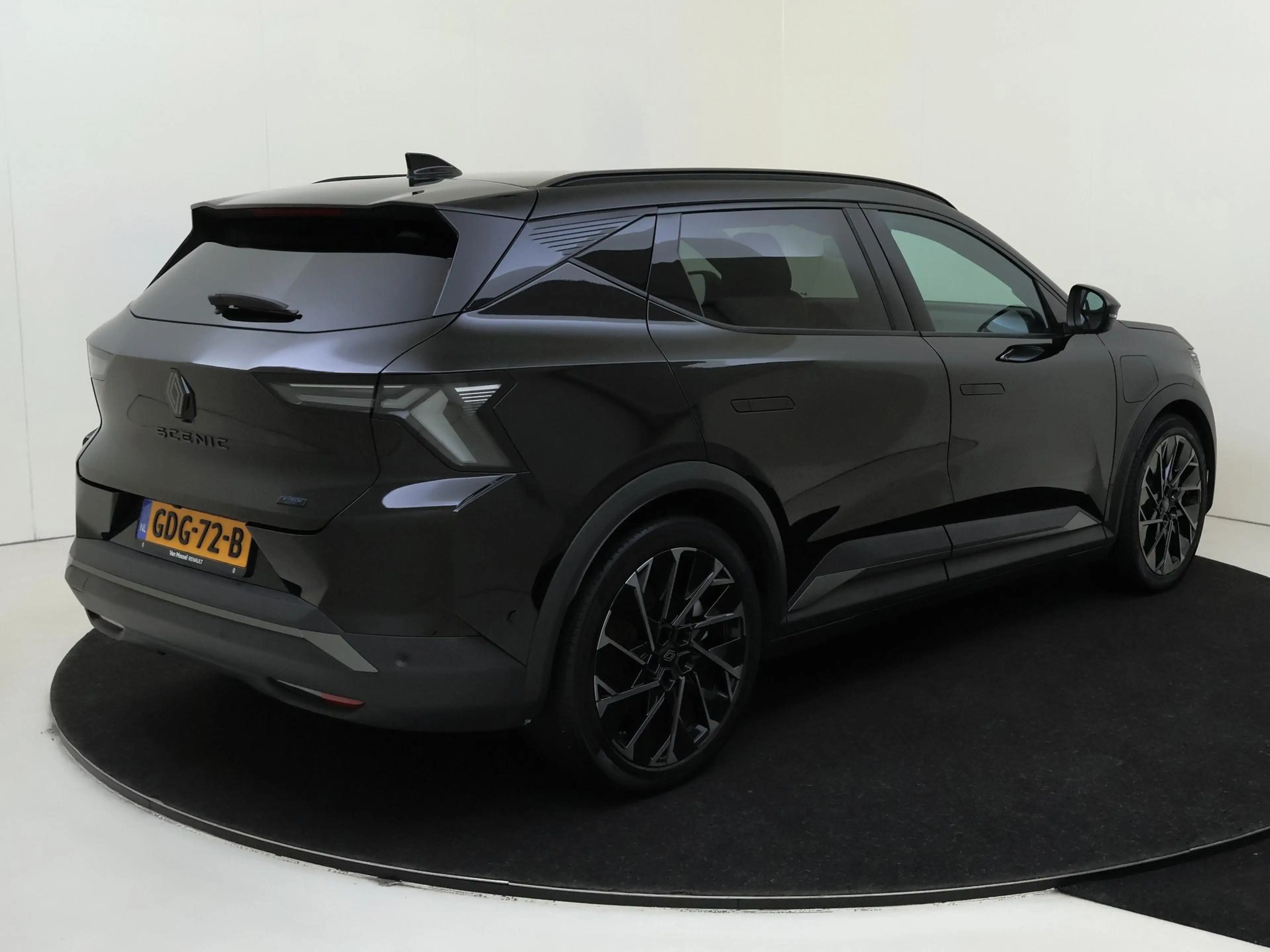 Renault Scenic E-Tech EV87 long range esprit Alpine | intergrated — photo 4