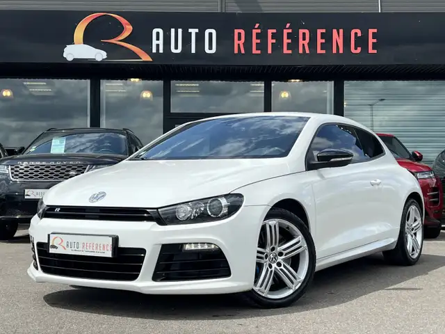 Volkswagen Scirocco R 2.0 TSI 265 CH / SIEGES CHAUFFANTS / ECRAN