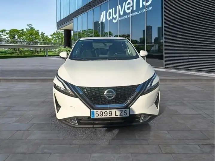 Nissan Qashqai 2022, foto 2