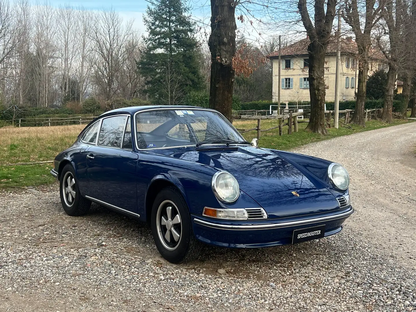 Porsche 911 2.4 T **UFF. ITA - CONSERVATA - MATCHING NR.** Blauw - 1
