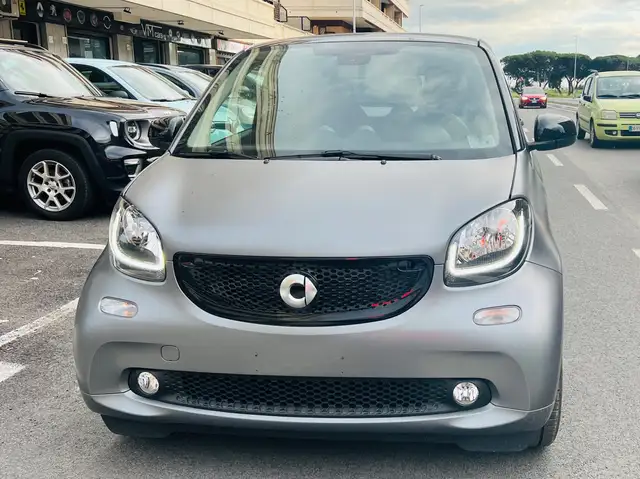 smart forTwo PRIME TURBO LED NAVI KAMERA PELLE CERCHIO 16 PDC