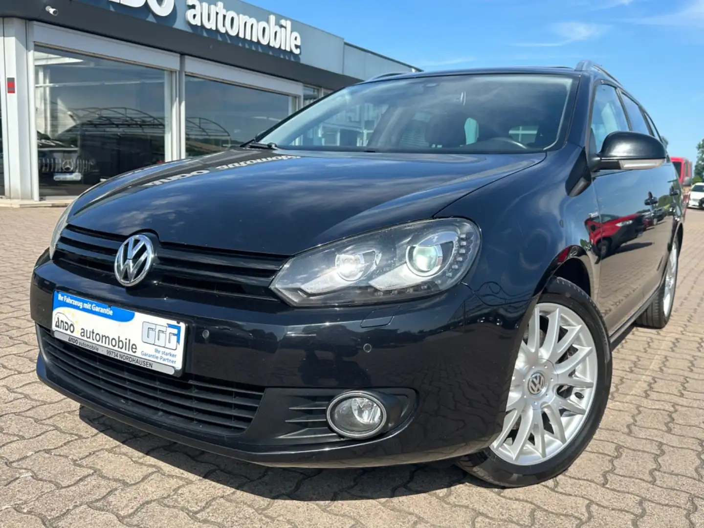 Volkswagen Golf VI 2.0TDI Variant DSG Match Xenon/Pano/Navi Schwarz - 2