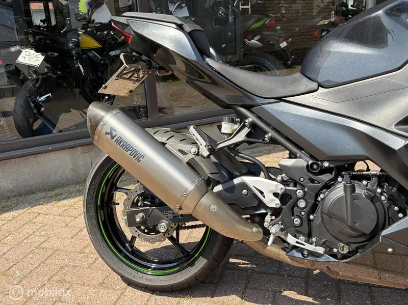 Kawasaki Ninja 400 - foto 6