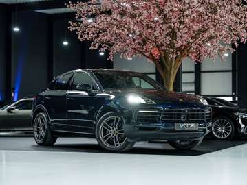 Coupé 3.0 Turbo V6 - ACC - Bose - 360° - 21" - Trekhaak - Memory - PDLS