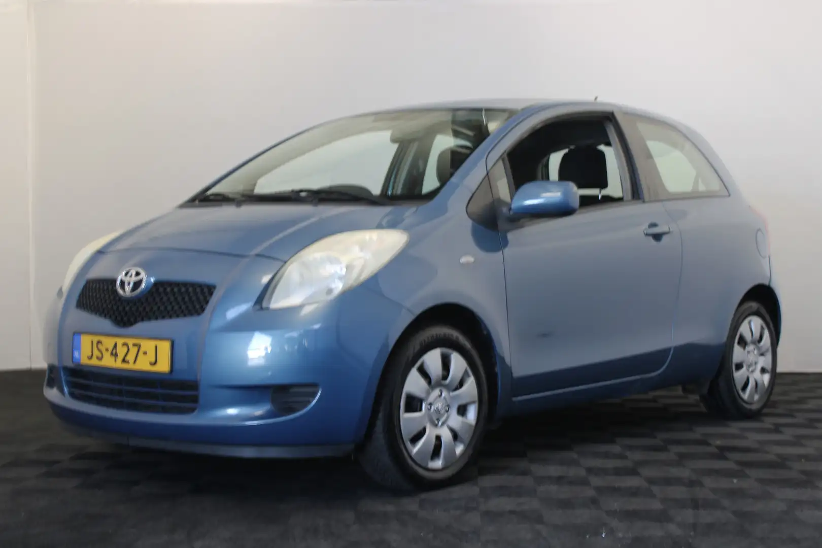 Toyota Yaris 1.0 VVTi Blauw - 1
