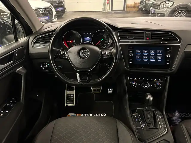 Volkswagen Tiguan view 8