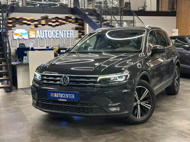 2019 Volkswagen Tiguan in Grey for sale