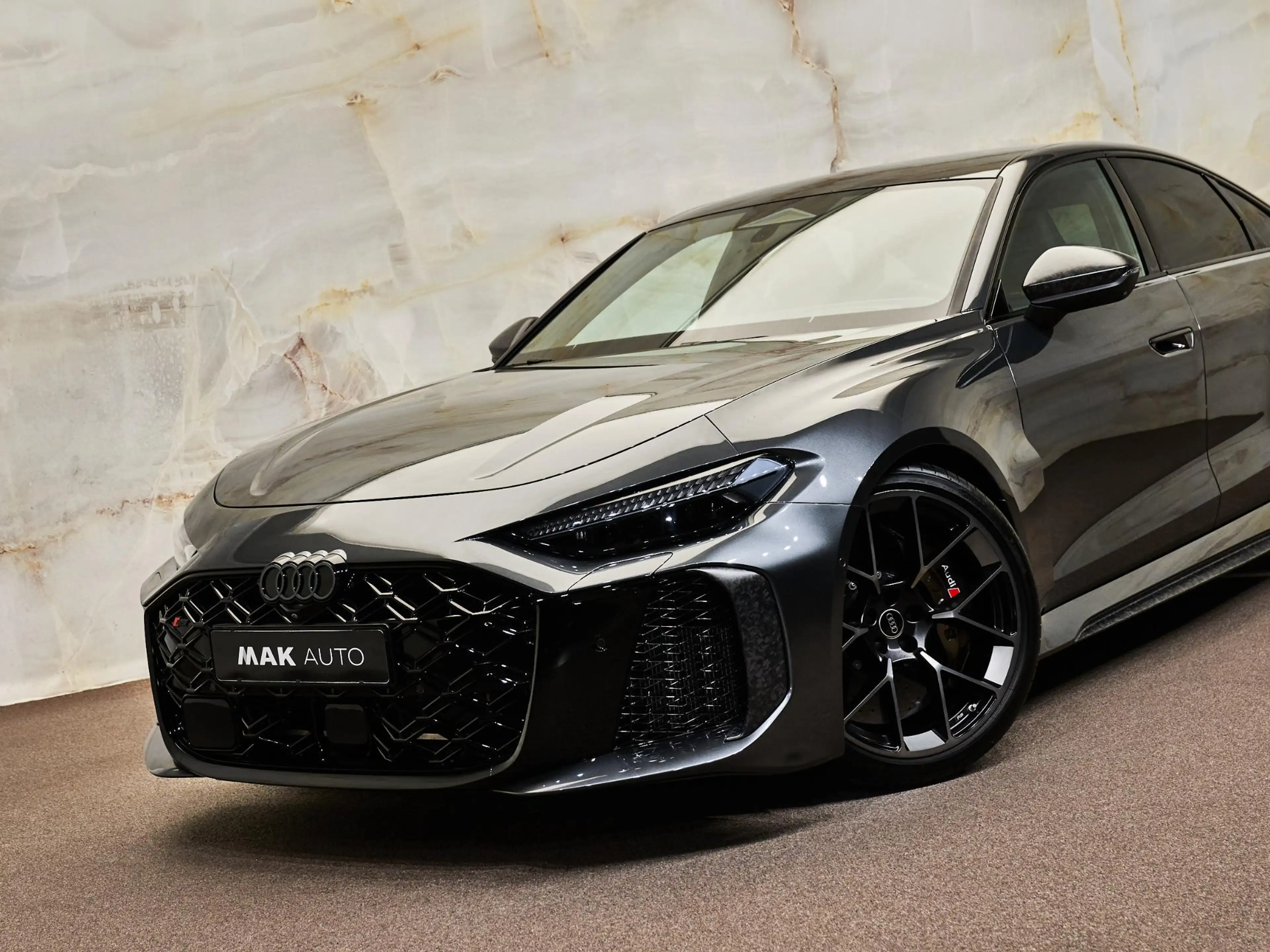 Audi RS5 Limousine E-Hybrid Quattro , camouflage extr., cer — photo 4