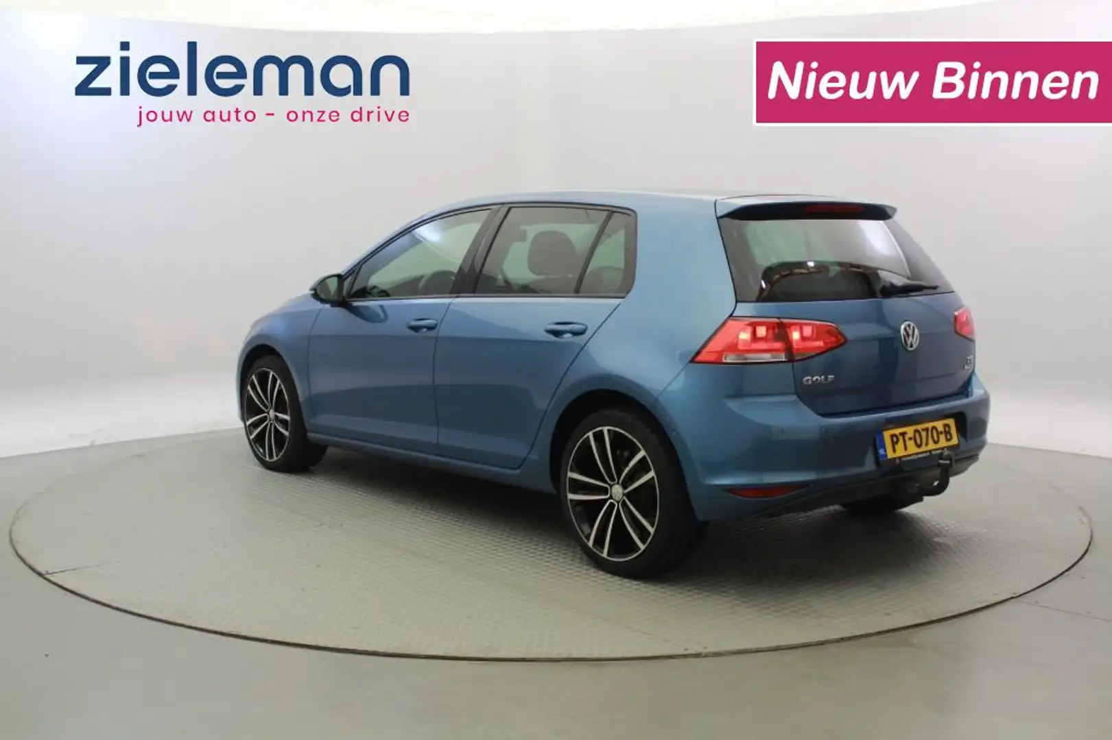 Volkswagen Golf 1.2 TSI 5 deurs Comfortline - Clima, Trekhaak, Sto Blauw - 2