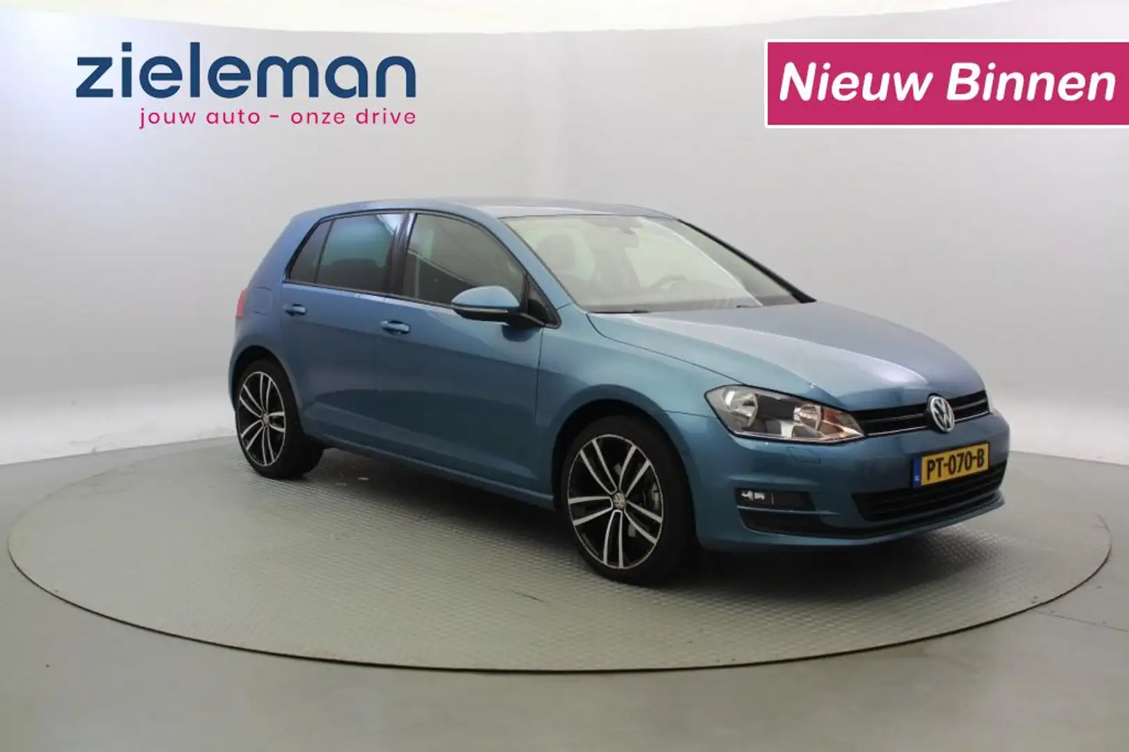 Volkswagen Golf 1.2 TSI 5 deurs Comfortline - Clima, Trekhaak, Sto Blauw - 1