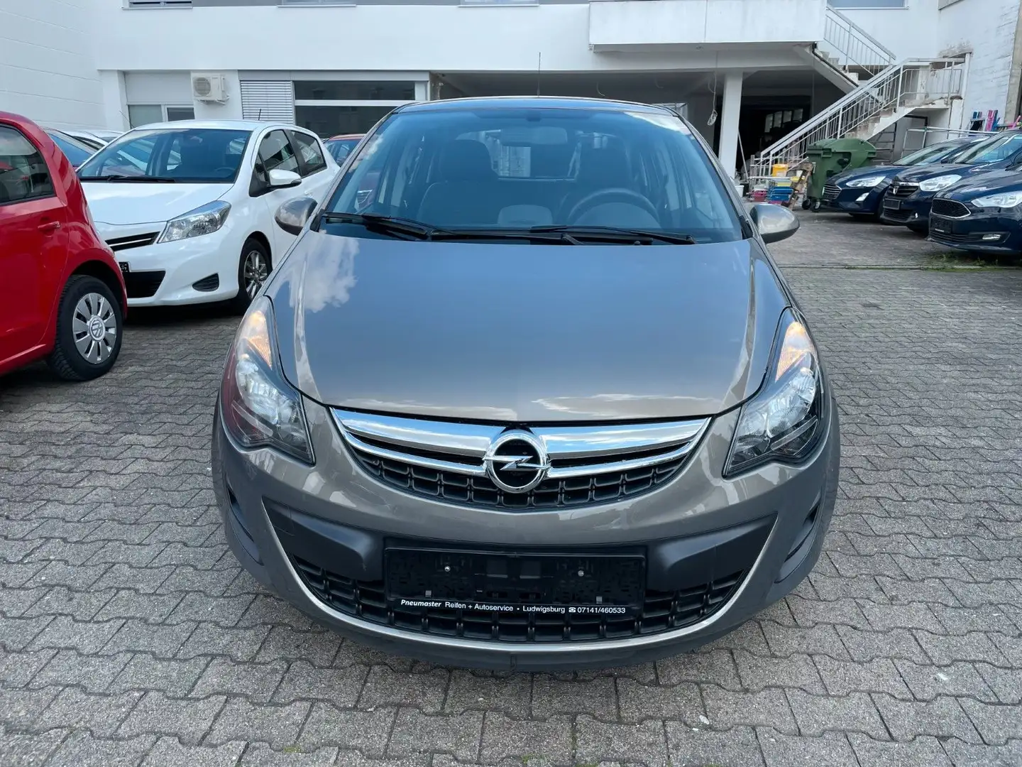 Opel Corsa D Energy*TEILLEDER*KLIMA*SITZHEIZUNG* Gris - 2