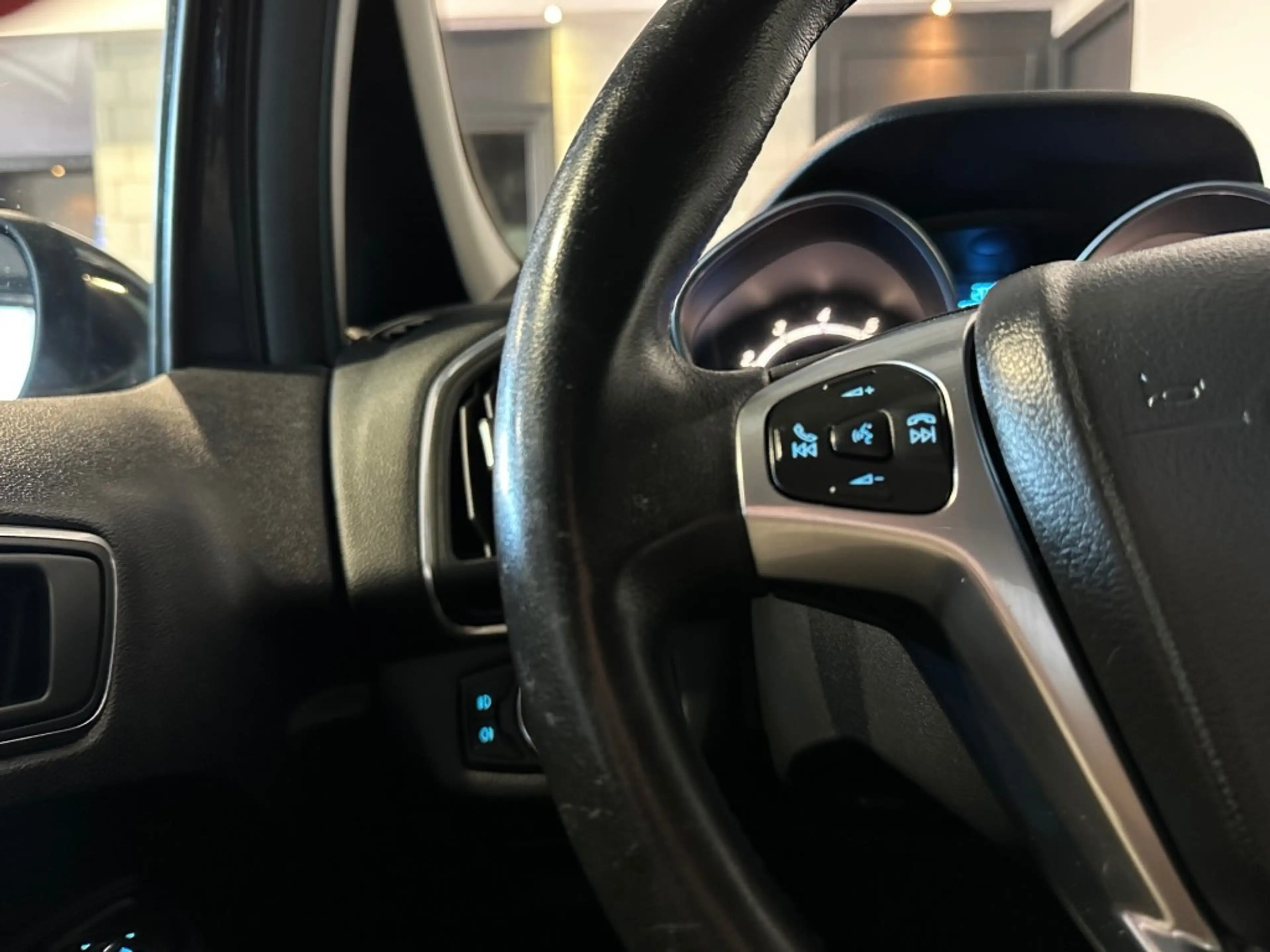 Ford B-Max 1.0 ECOB. TITANIUM l NAP l 5DRS l CAMERA l CRUISE — photo 18
