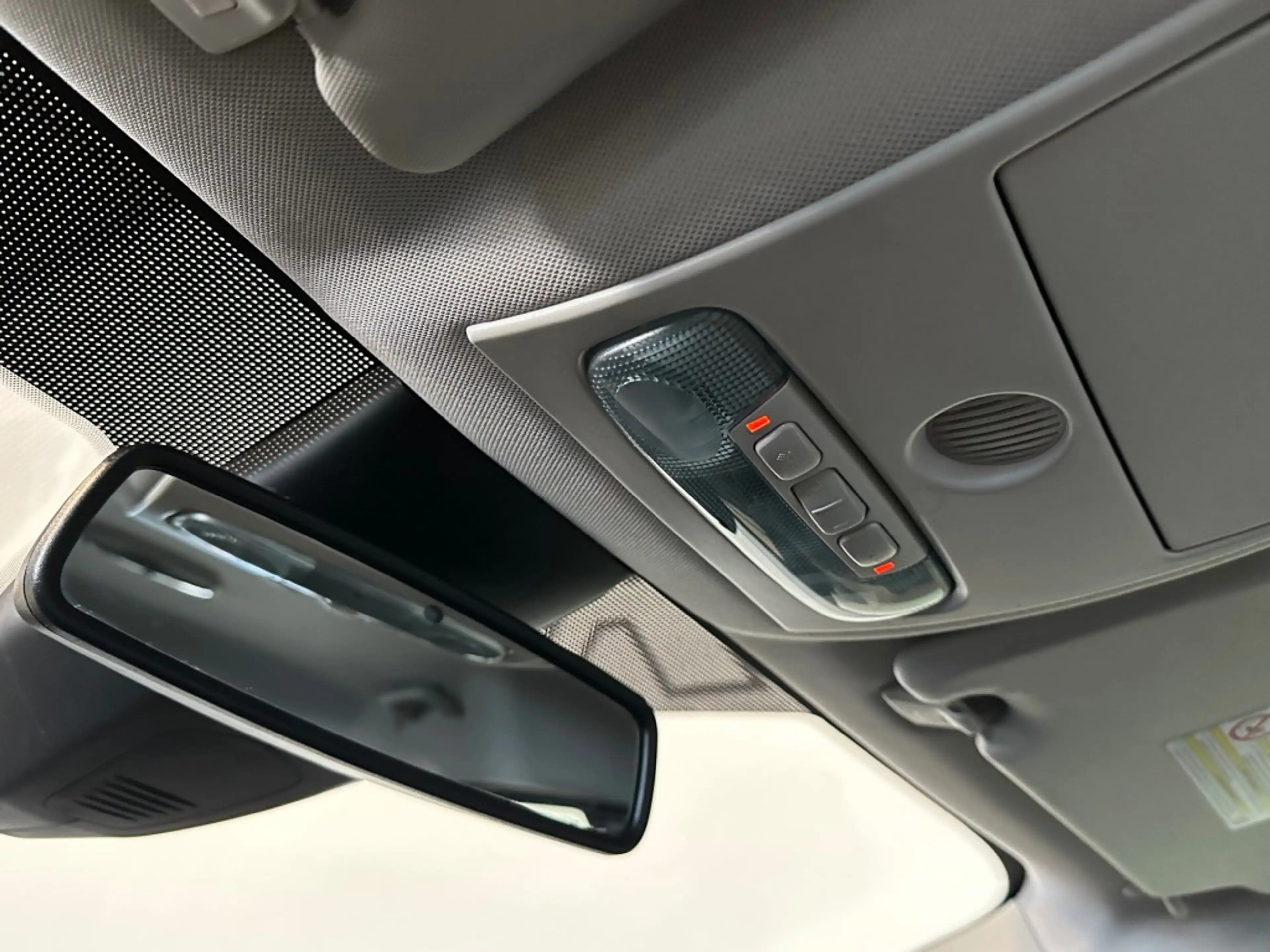 Ford B-Max 1.0 ECOB. TITANIUM l NAP l 5DRS l CAMERA l CRUISE — photo 22