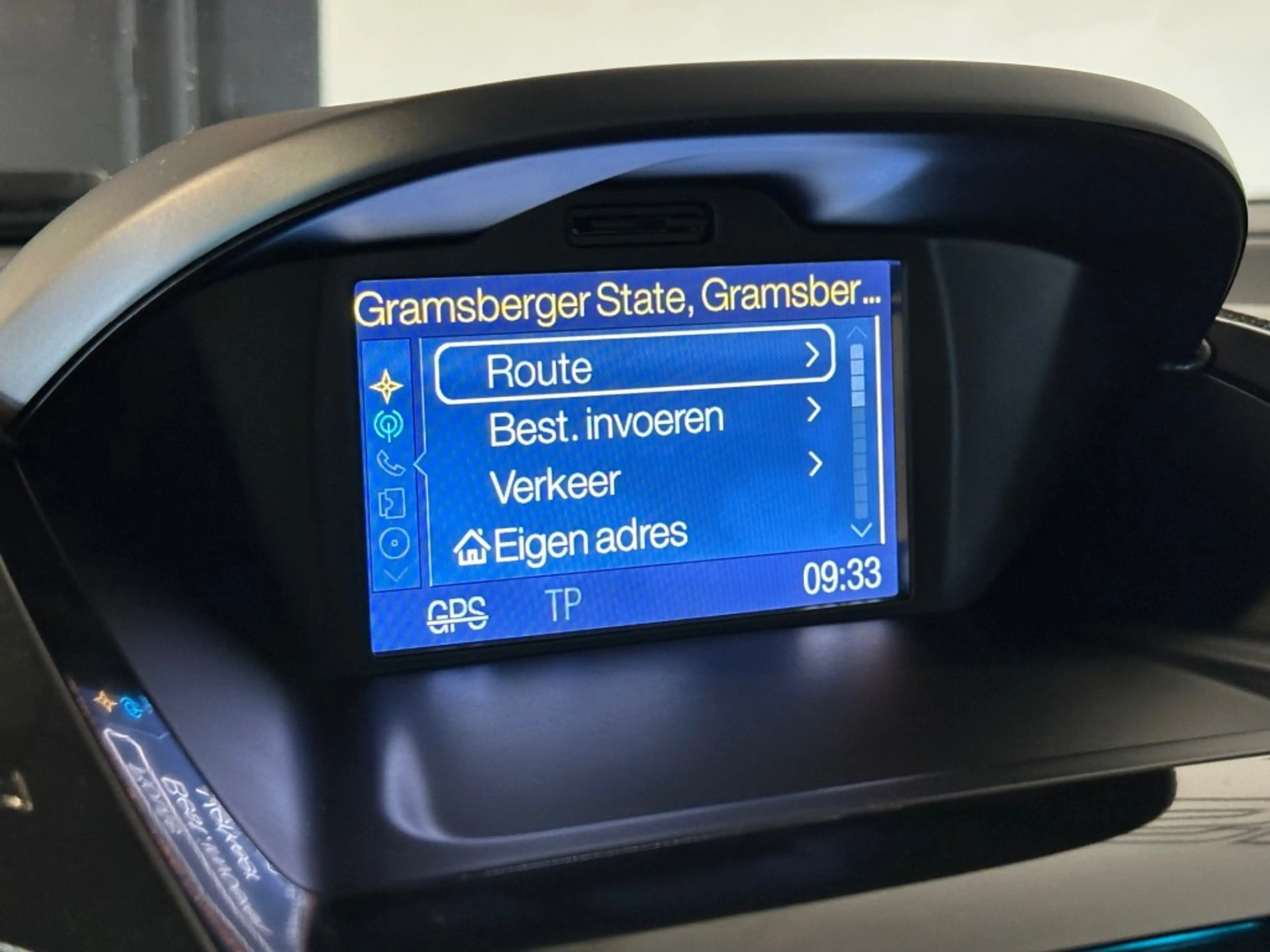 Ford B-Max 1.0 ECOB. TITANIUM l NAP l 5DRS l CAMERA l CRUISE — photo 24