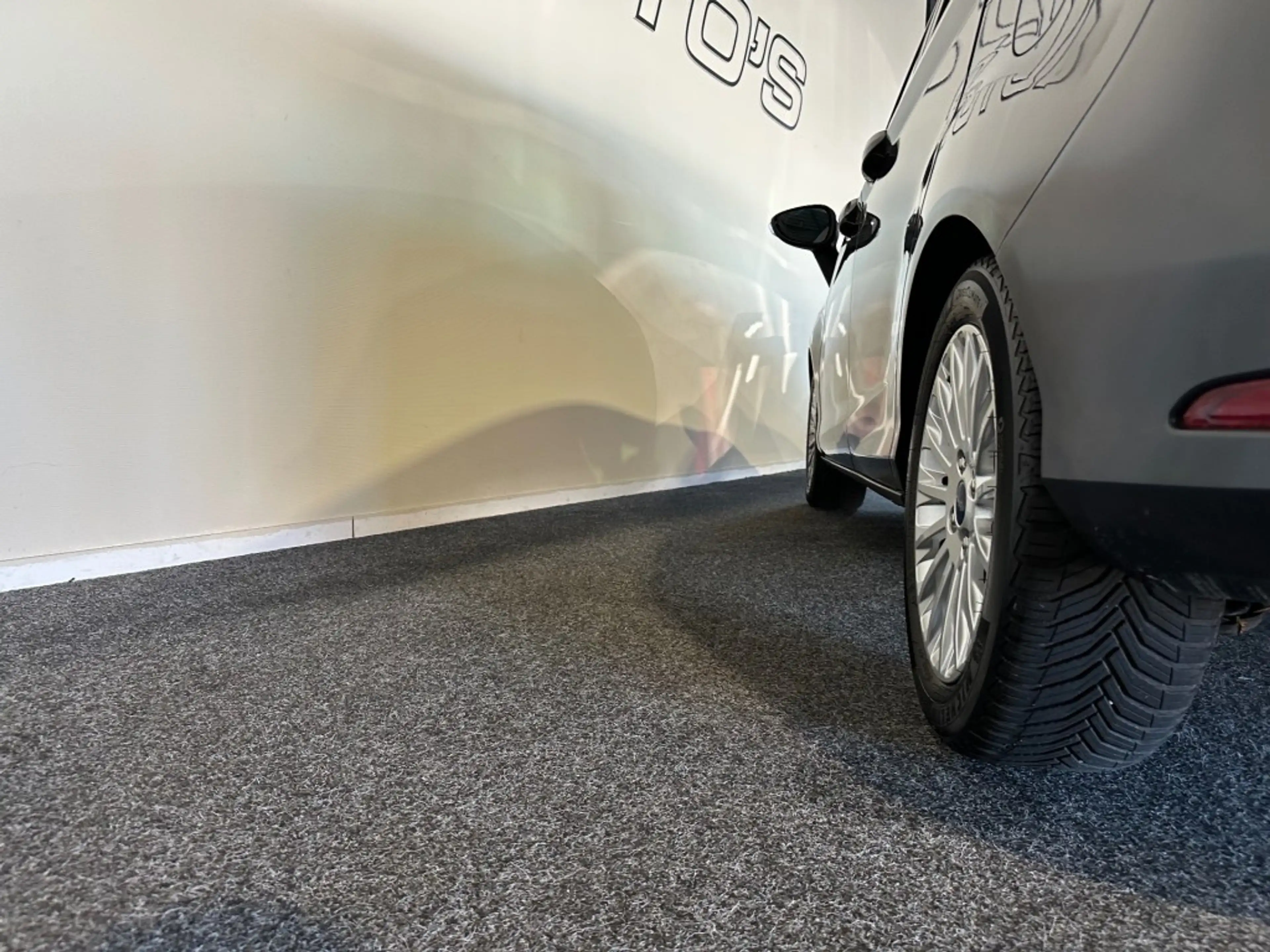 Ford B-Max 1.0 ECOB. TITANIUM l NAP l 5DRS l CAMERA l CRUISE — photo 45