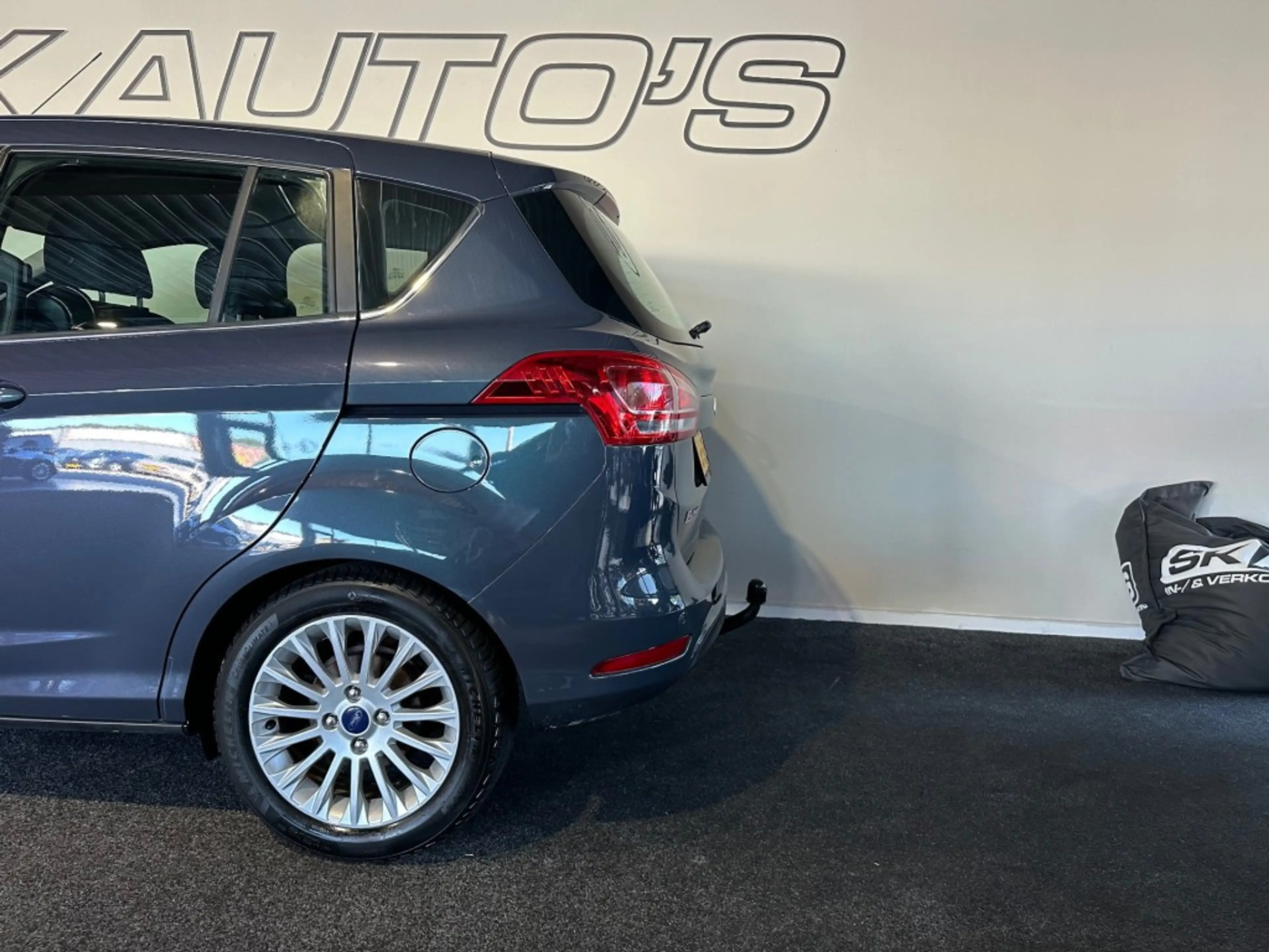 Ford B-Max 1.0 ECOB. TITANIUM l NAP l 5DRS l CAMERA l CRUISE — photo 10
