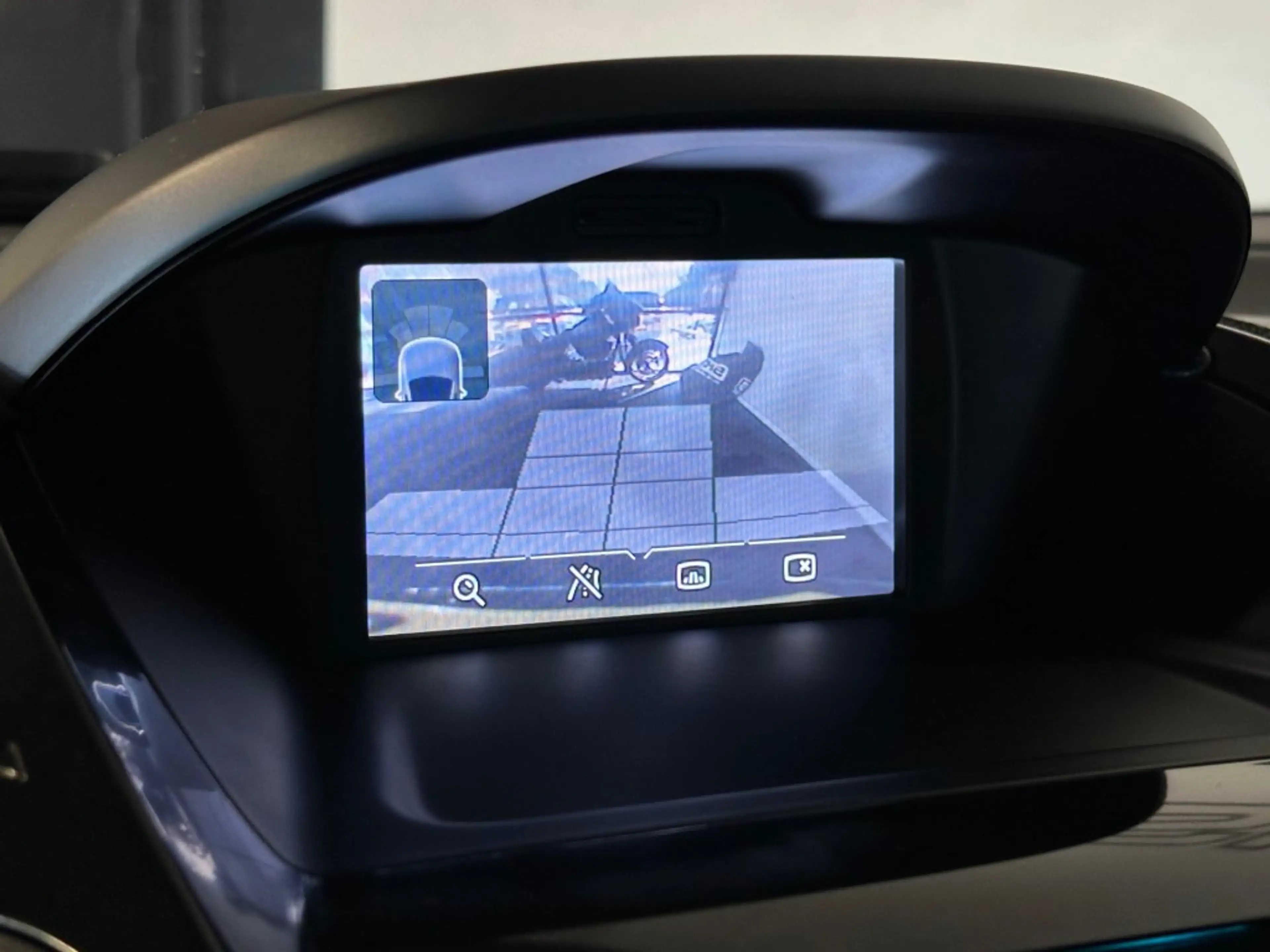 Ford B-Max 1.0 ECOB. TITANIUM l NAP l 5DRS l CAMERA l CRUISE — photo 26