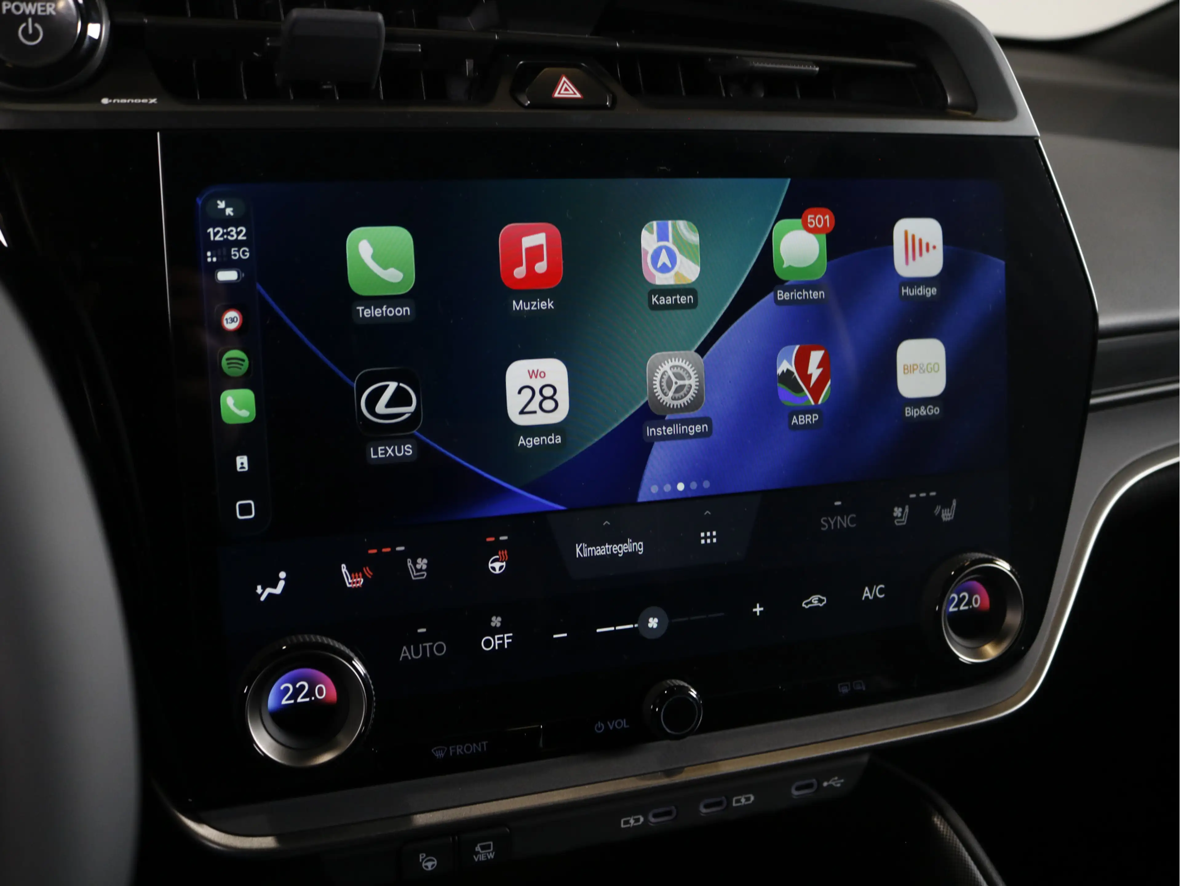 Lexus RZ 550e DIRECT 4 F SPORT 77 kWh — photo 12