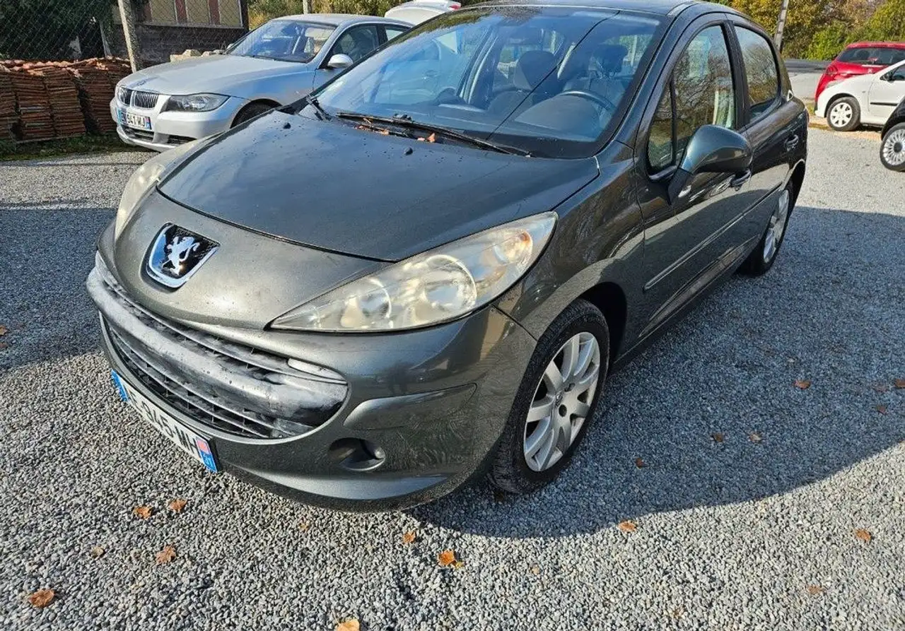 Peugeot 207 vti 120 cv garantie 3 mois