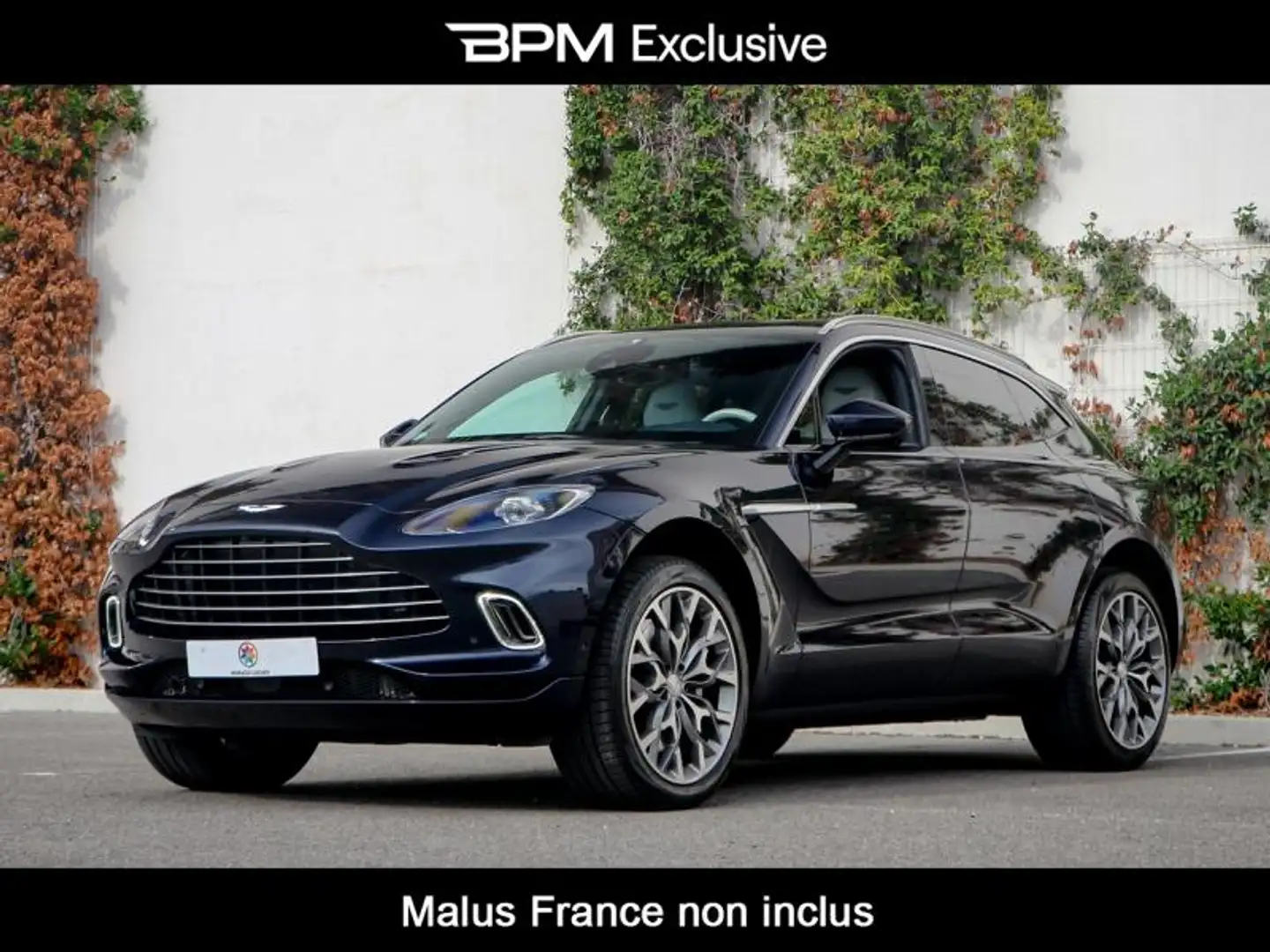 Aston Martin DBX 4.0 V8 biturbo 550ch BVA9 Blau - 1
