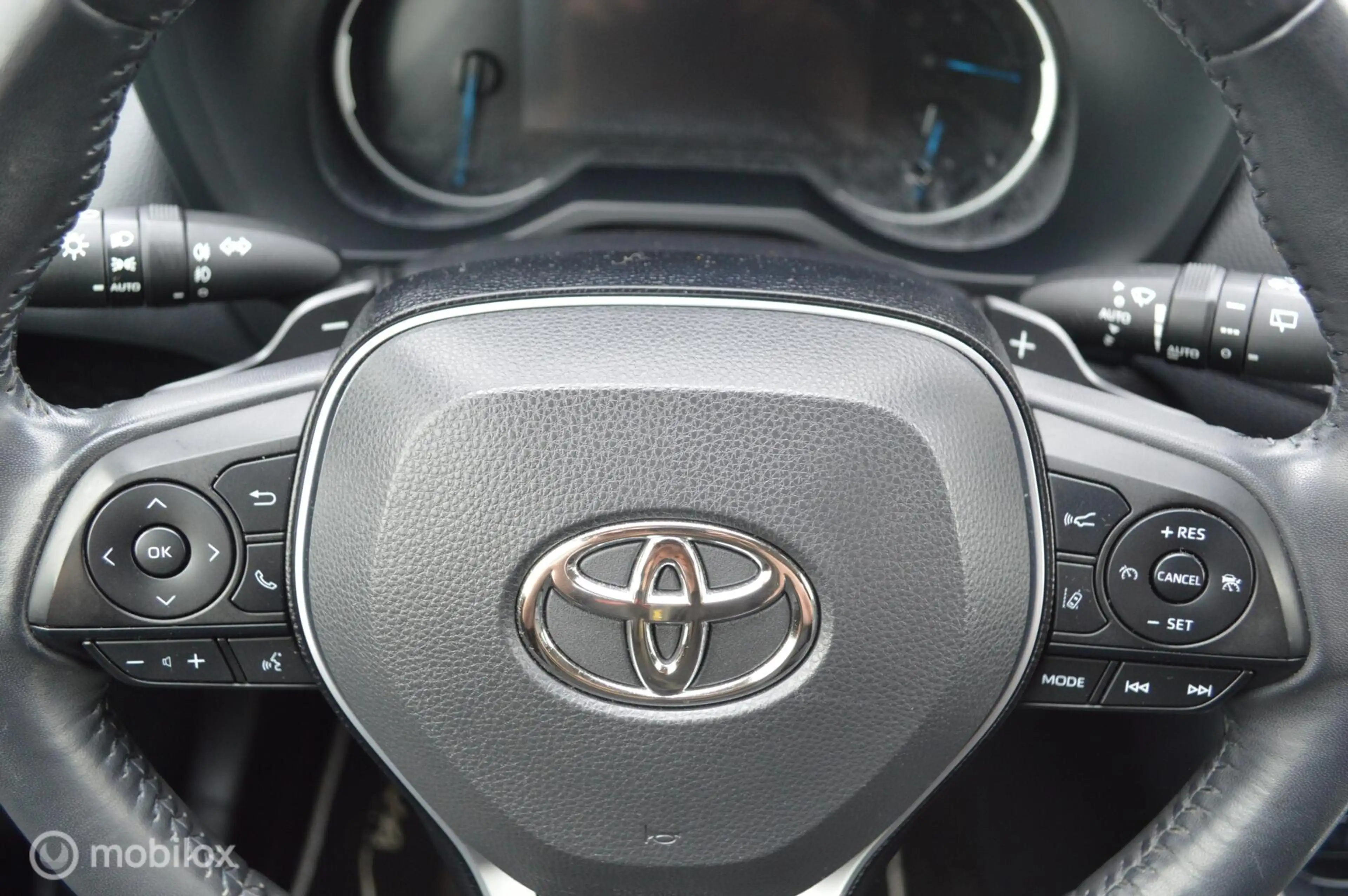Toyota RAV 4 2.5 Hybrid AWD Business Plus | Trekhaak-1650kg — photo 20