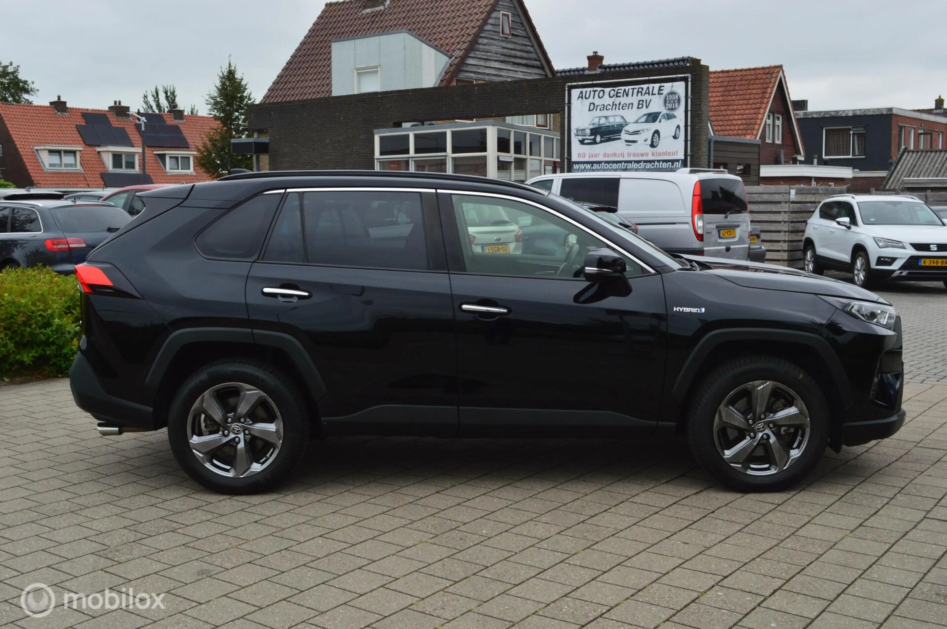 Toyota RAV 4 2.5 Hybrid AWD Business Plus | Trekhaak-1650kg — photo 3