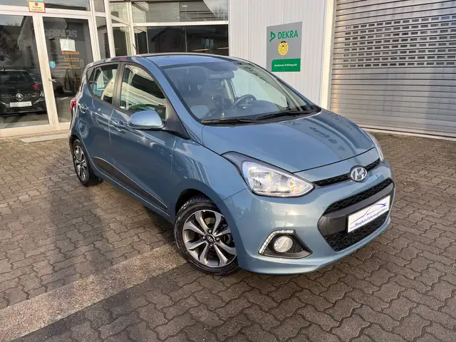 Hyundai i10 YES! mit erst ,,11000 KM,,Scheckheft,Alus,PDC..