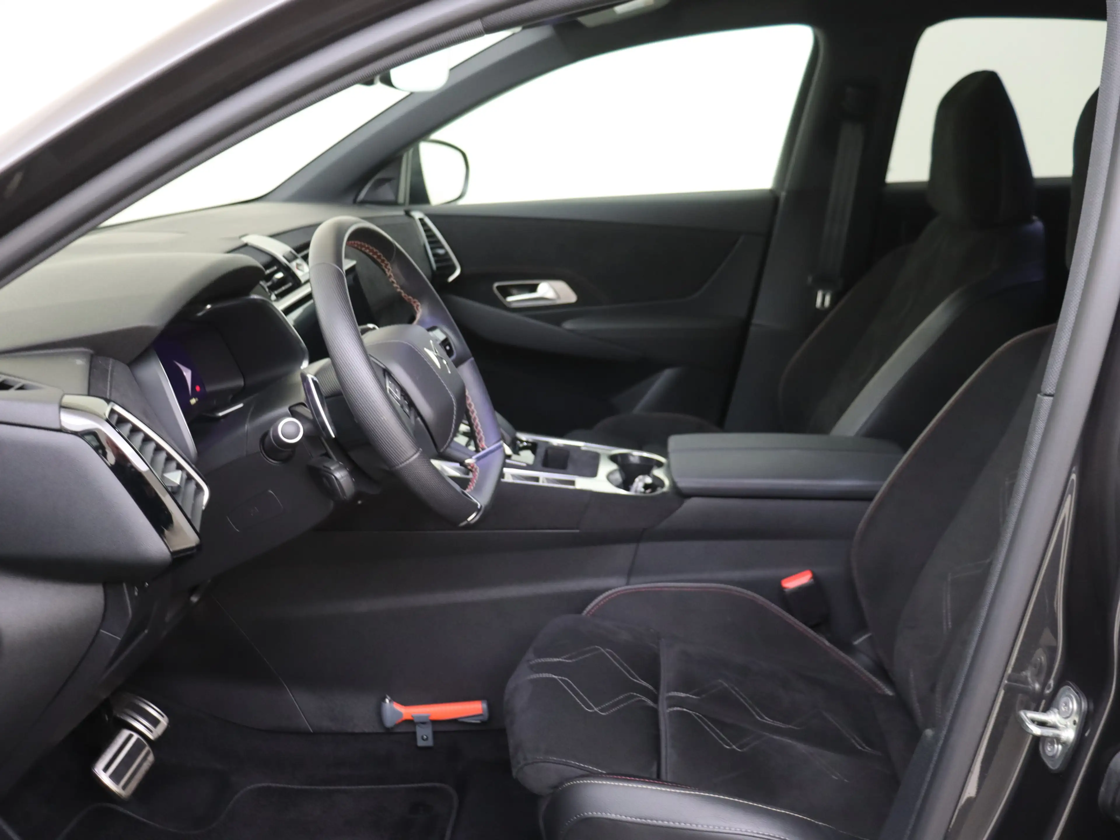 DS Automobiles DS 7 1.6 PHEV 225 Ligne Business — photo 10