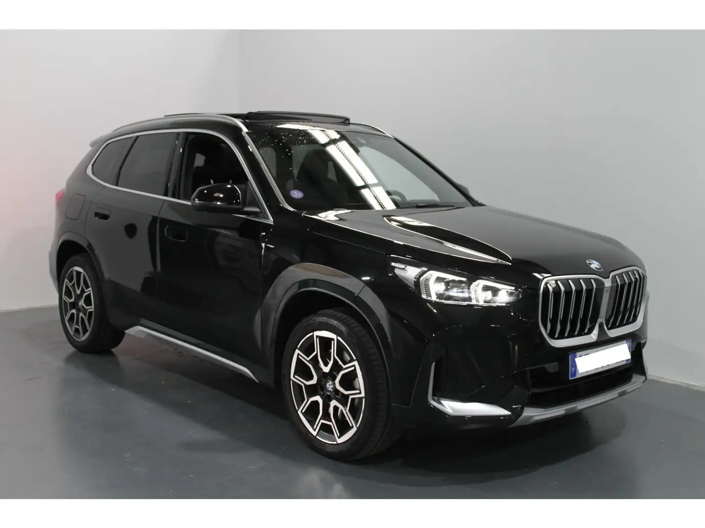 BMW X1 xDrive 23i - BV DKG Palettes  U11 xLine Gris - 1