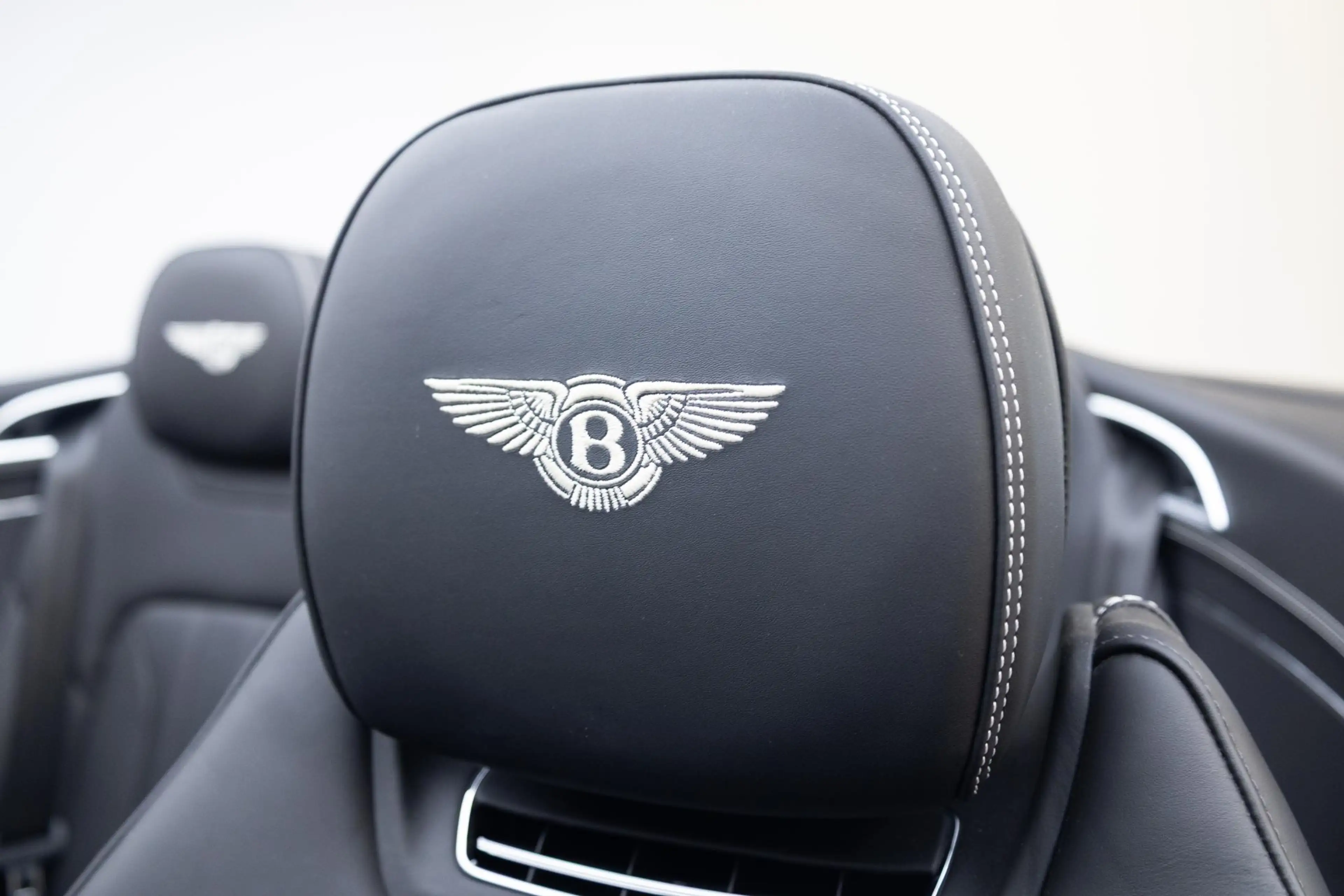 Bentley Continental GTC 4.0 V8 | Premium kleur | Stoelventilatie | Masage — photo 11