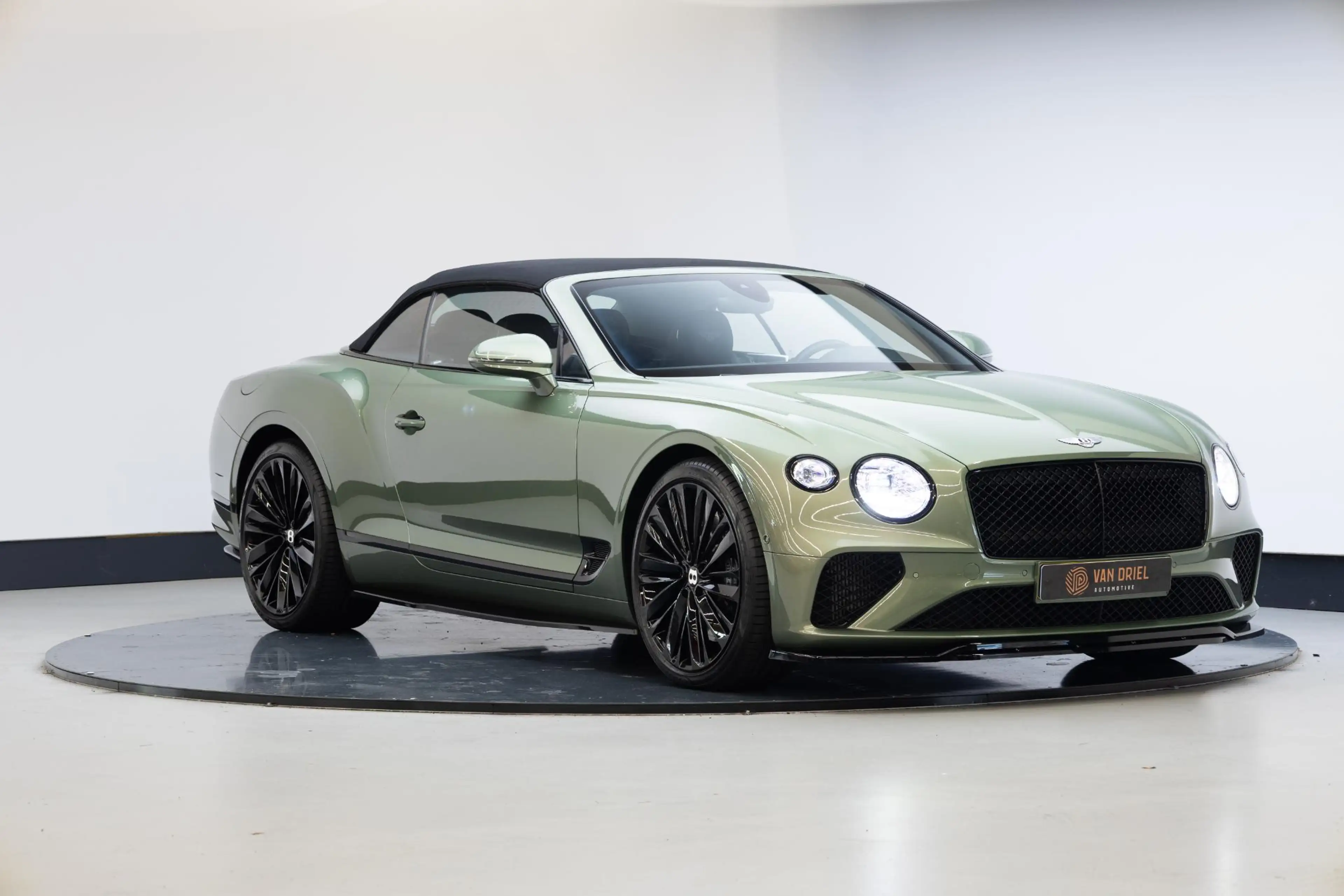 Bentley Continental GTC 4.0 V8 | Premium kleur | Stoelventilatie | Masage