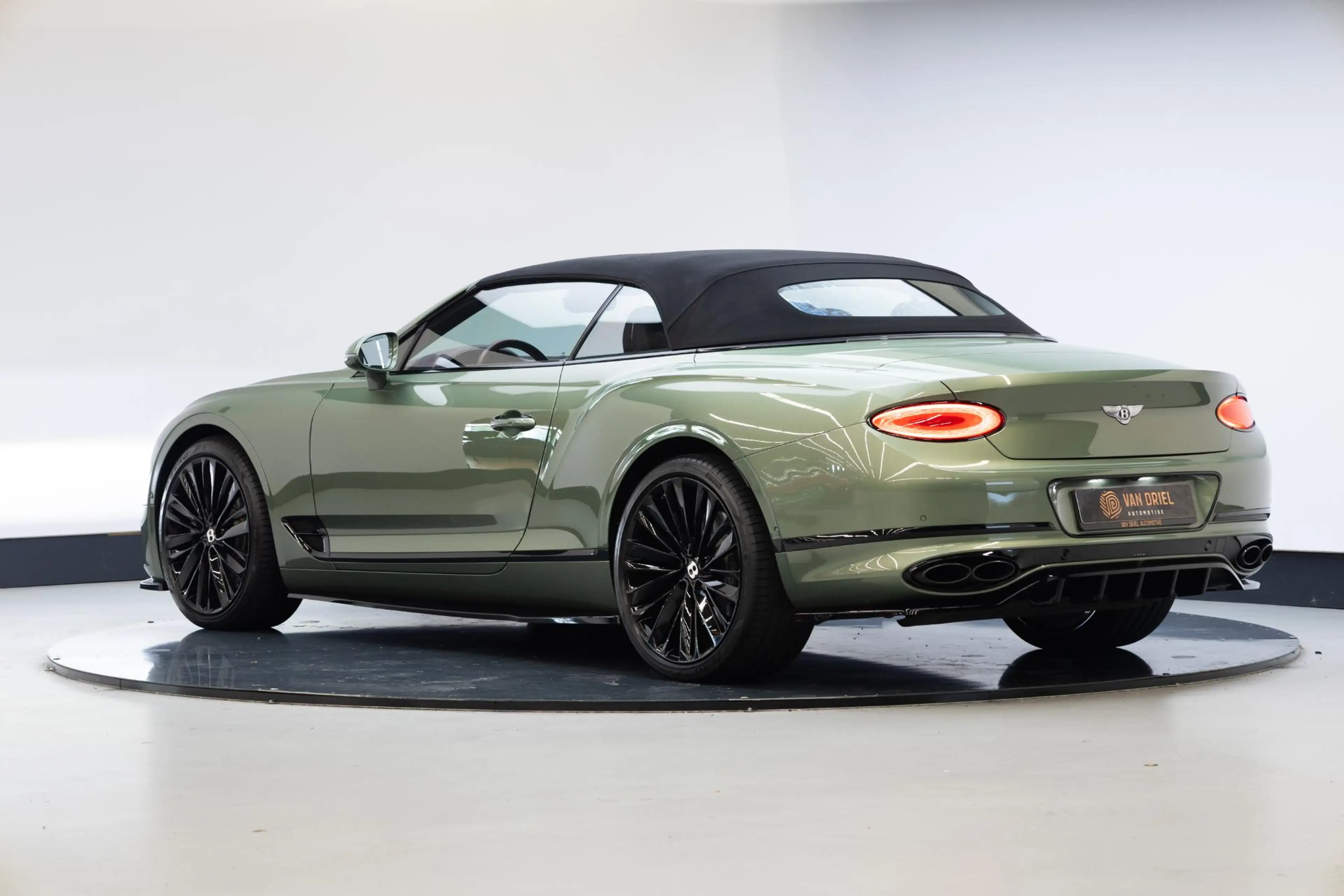 Bentley Continental GTC 4.0 V8 | Premium kleur | Stoelventilatie | Masage — photo 2