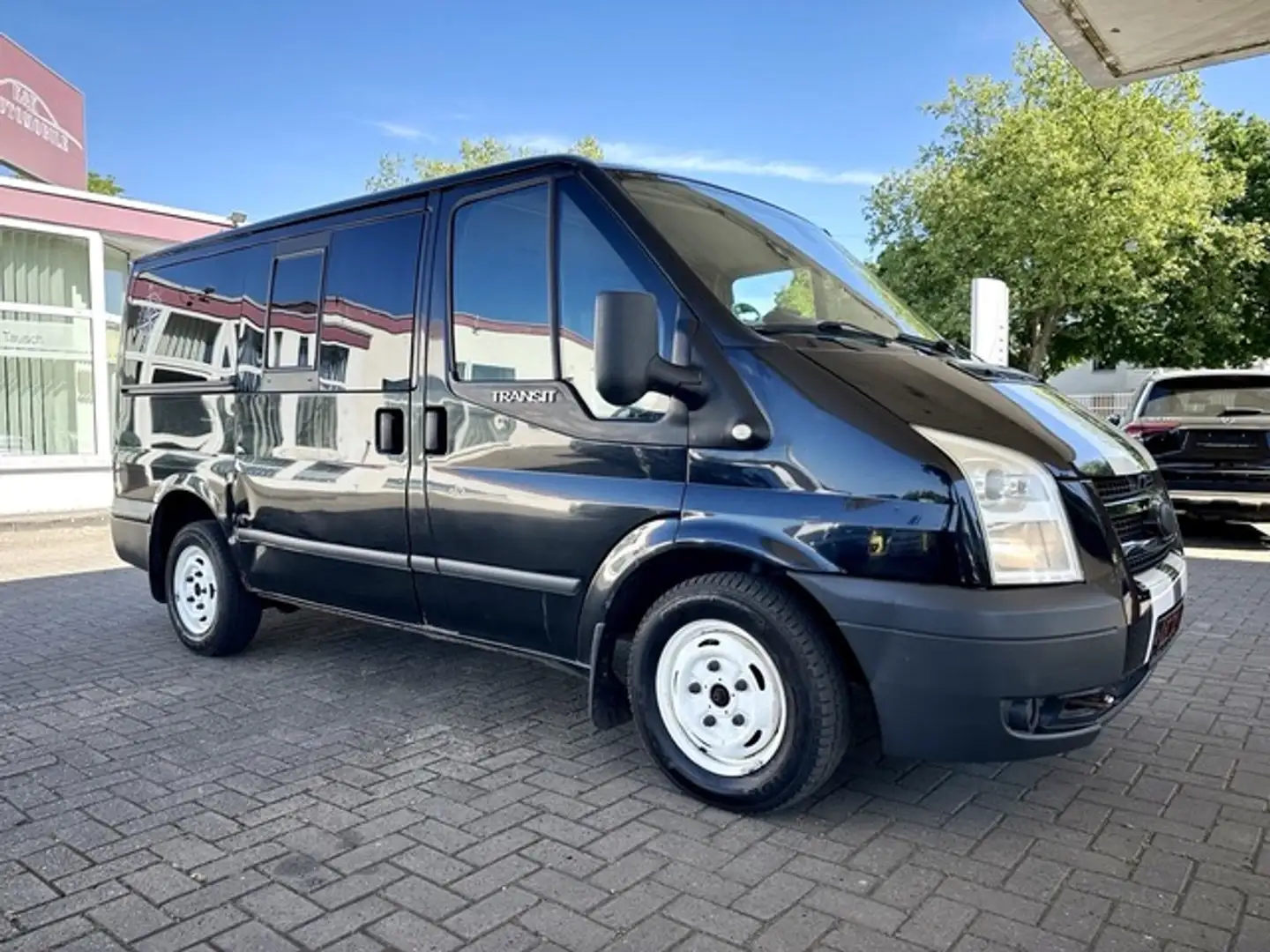 Ford Transit Bus FT 300 K Euroline NUGGET/BETT/TISCH Negro - 1